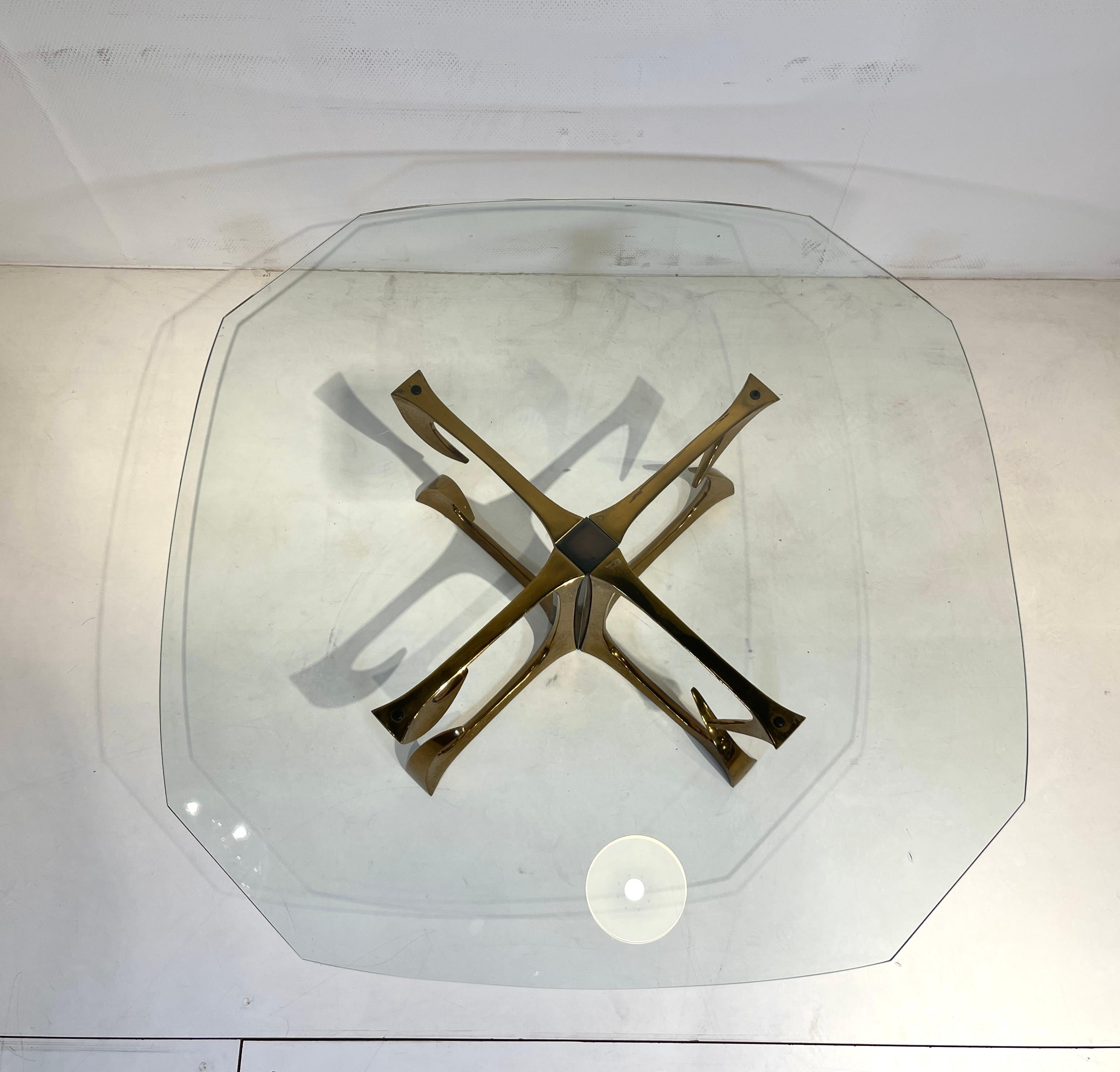 Table basse sculpturale de Willy Daro Bon état - En vente à Brussels, BE