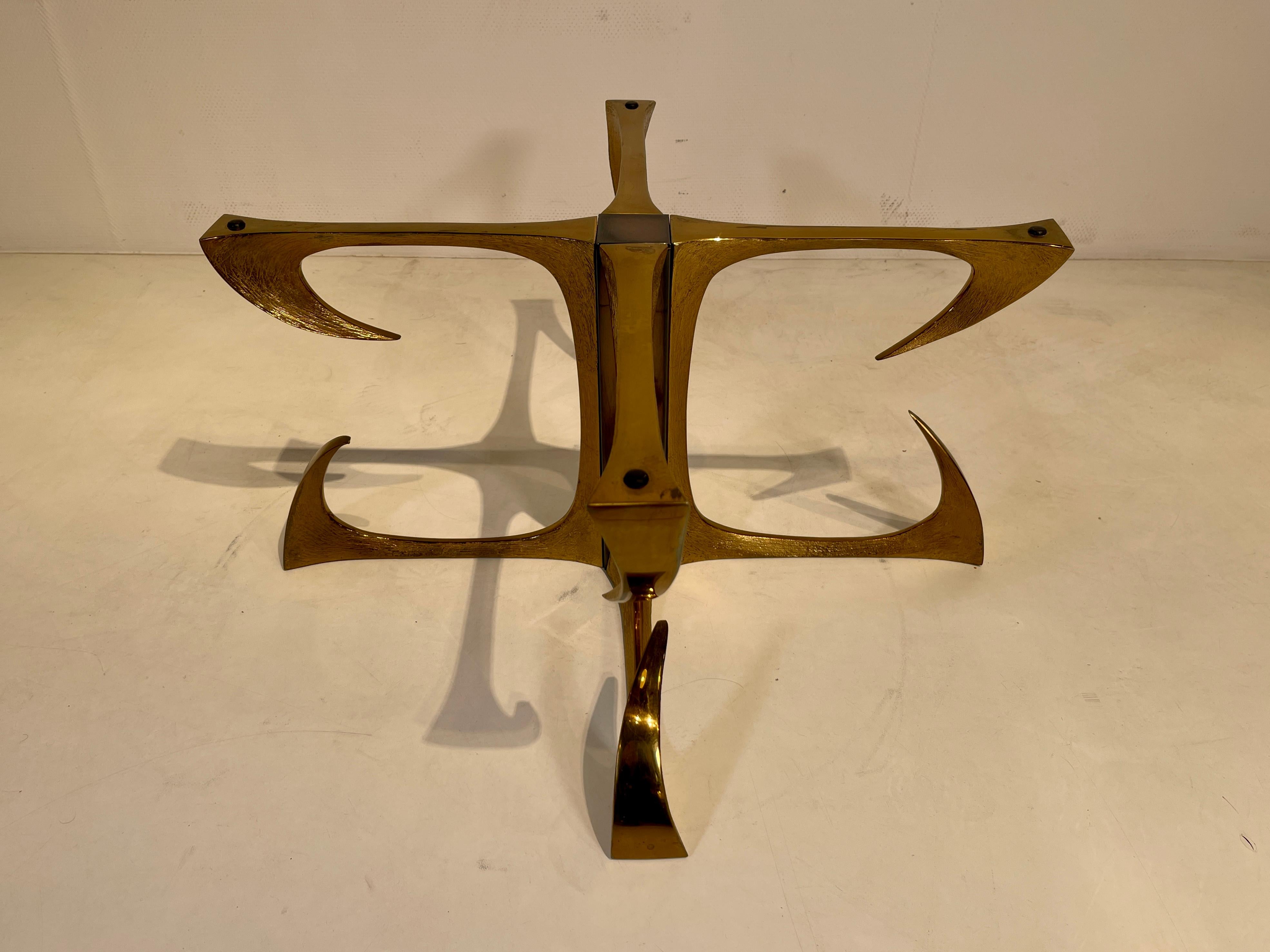 Fin du 20e siècle Table basse sculpturale de Willy Daro en vente