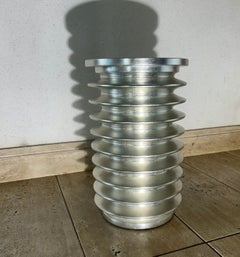 Mesa de centro en pan de plata - Colección Modà, Madera maciza tallada a mano