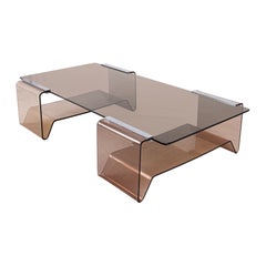 Mesa de centro de plexiglás ahumado y cristal, de Michel Dumas, Francia, década de los 70