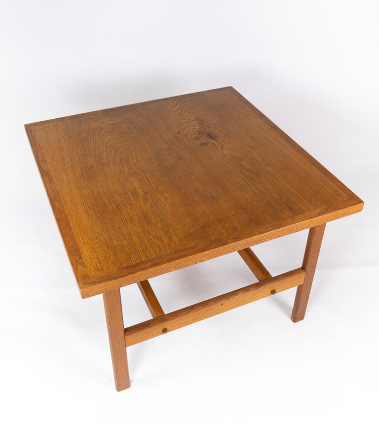 Coffee table in soap treated oak designed by Hans J. Wegner from the 1960s. The table is in great vintage condition.
 