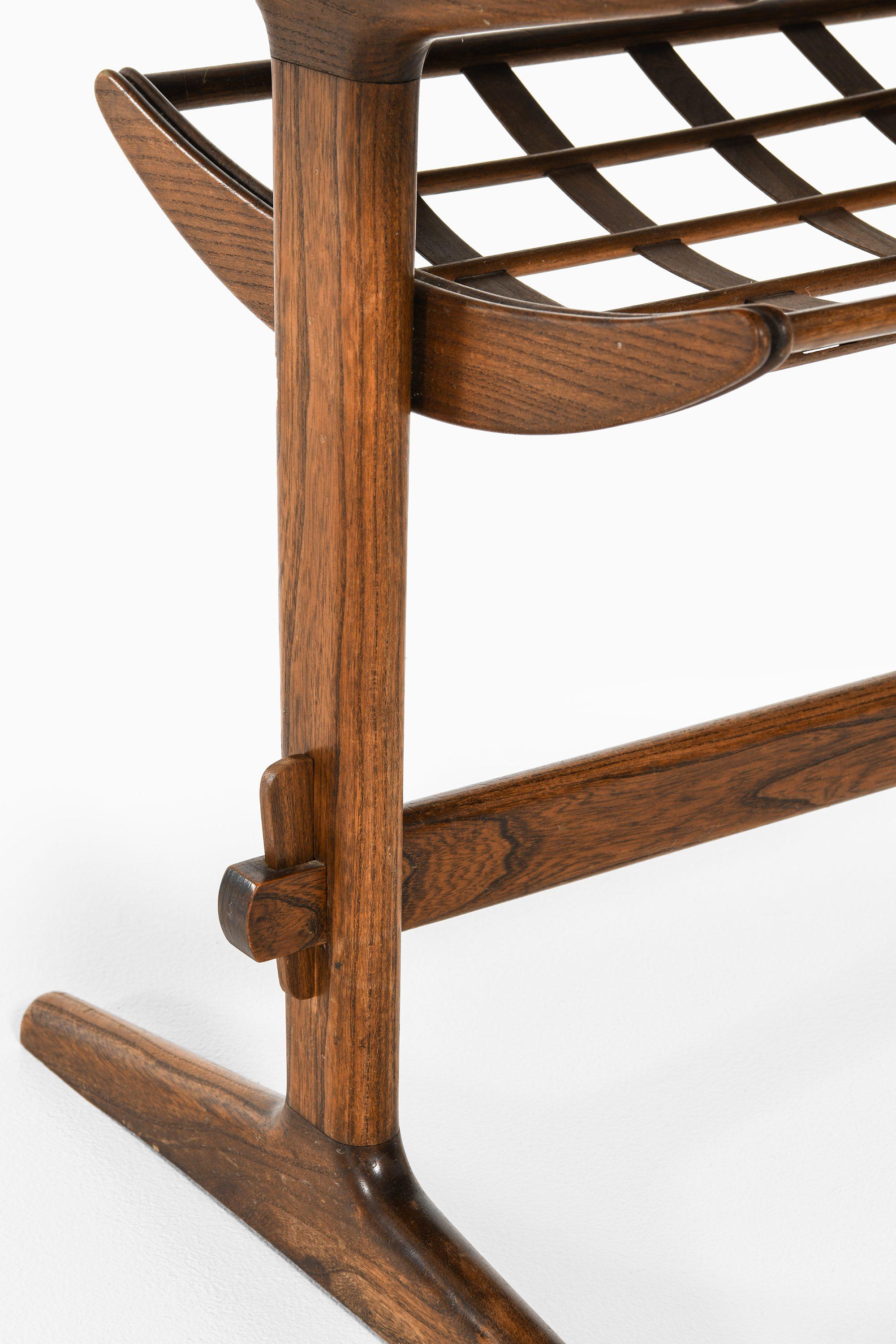 Coffee Table in Stained Elm by Frits Henningsen, 1950's In Good Condition For Sale In Limhamn, Skåne län