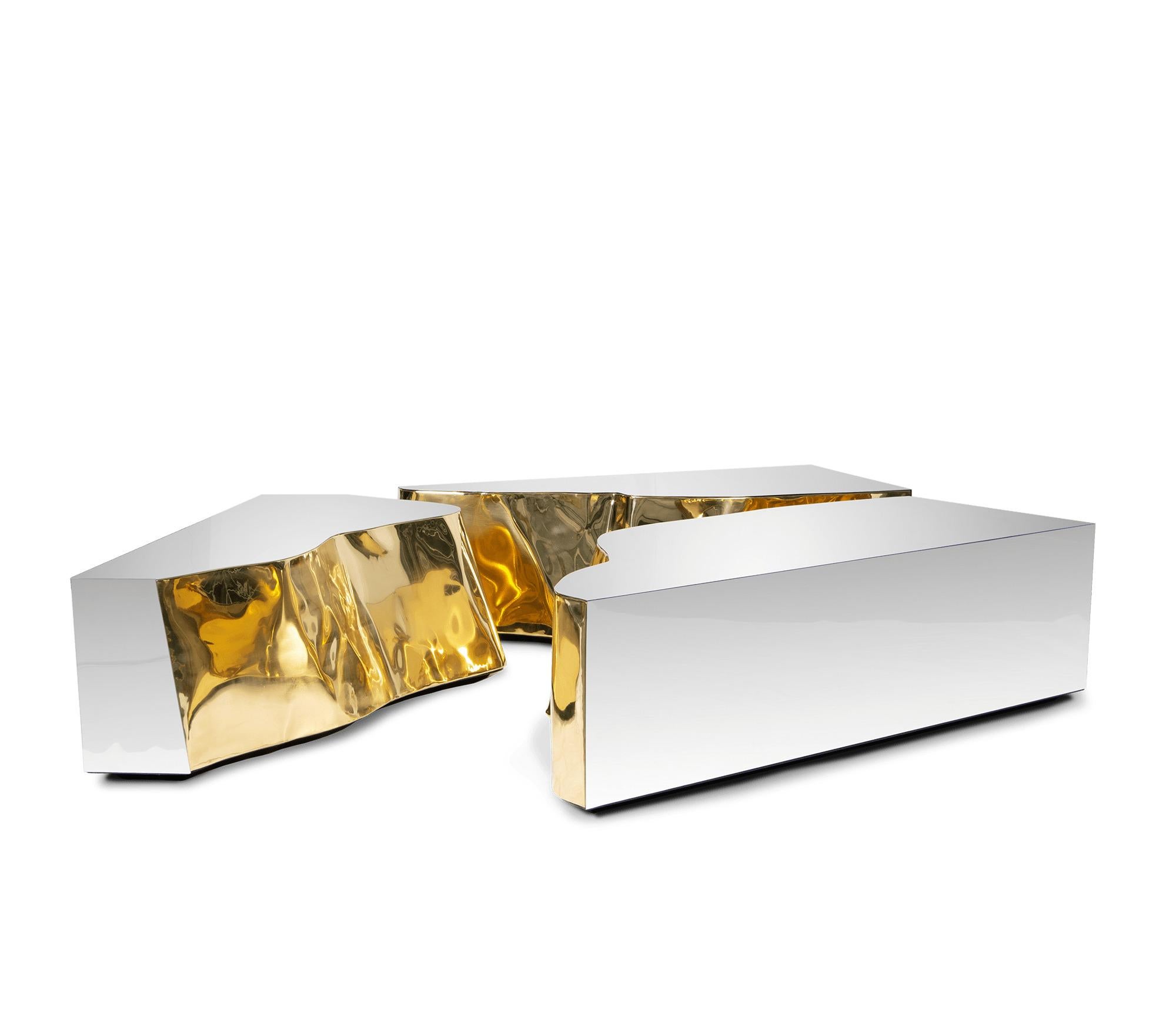 Moderne Table basse en acier et laiton 