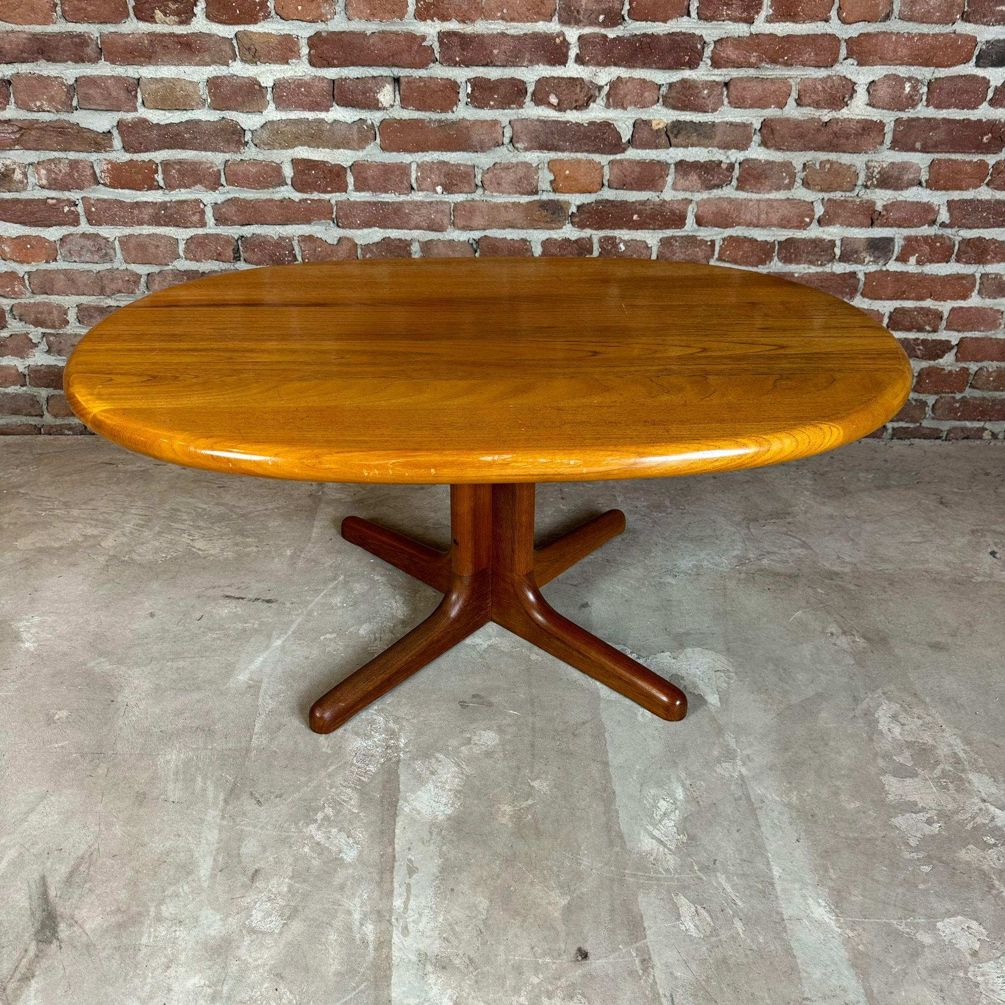 Placage Table basse en teck, Danemark 1960 en vente