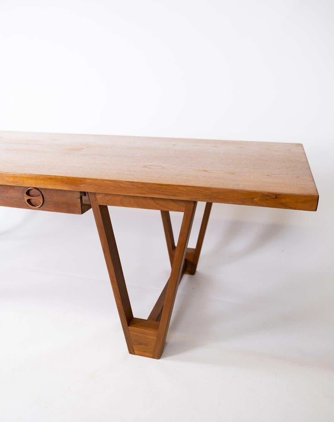 Mid-Century Modern Coffee Table Made In Teak Designed By Illum Wikkelsø From 1960s For Sale