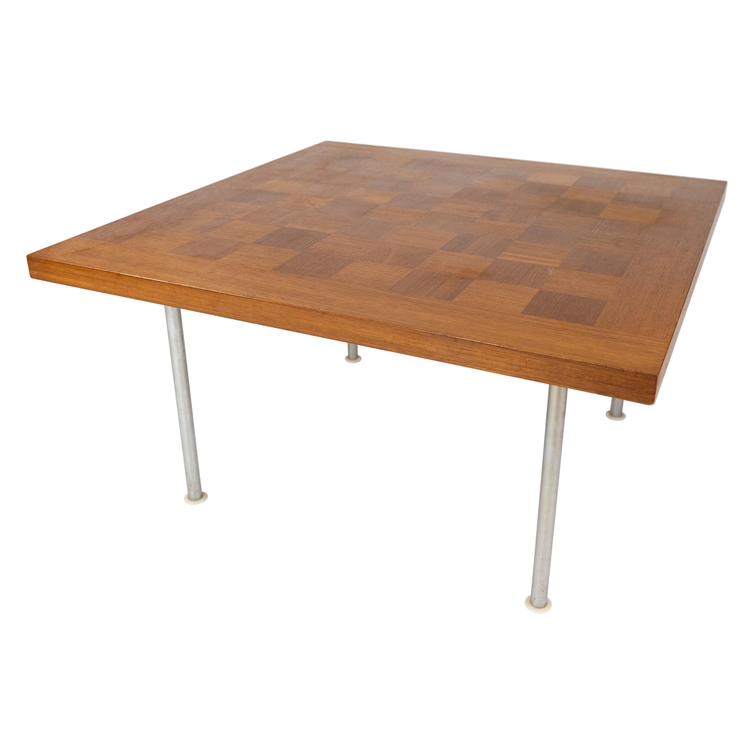 Table basse fabriquée en teck par Poul Cadovius et fabriquée par France & Son à partir des années 1960 en vente
