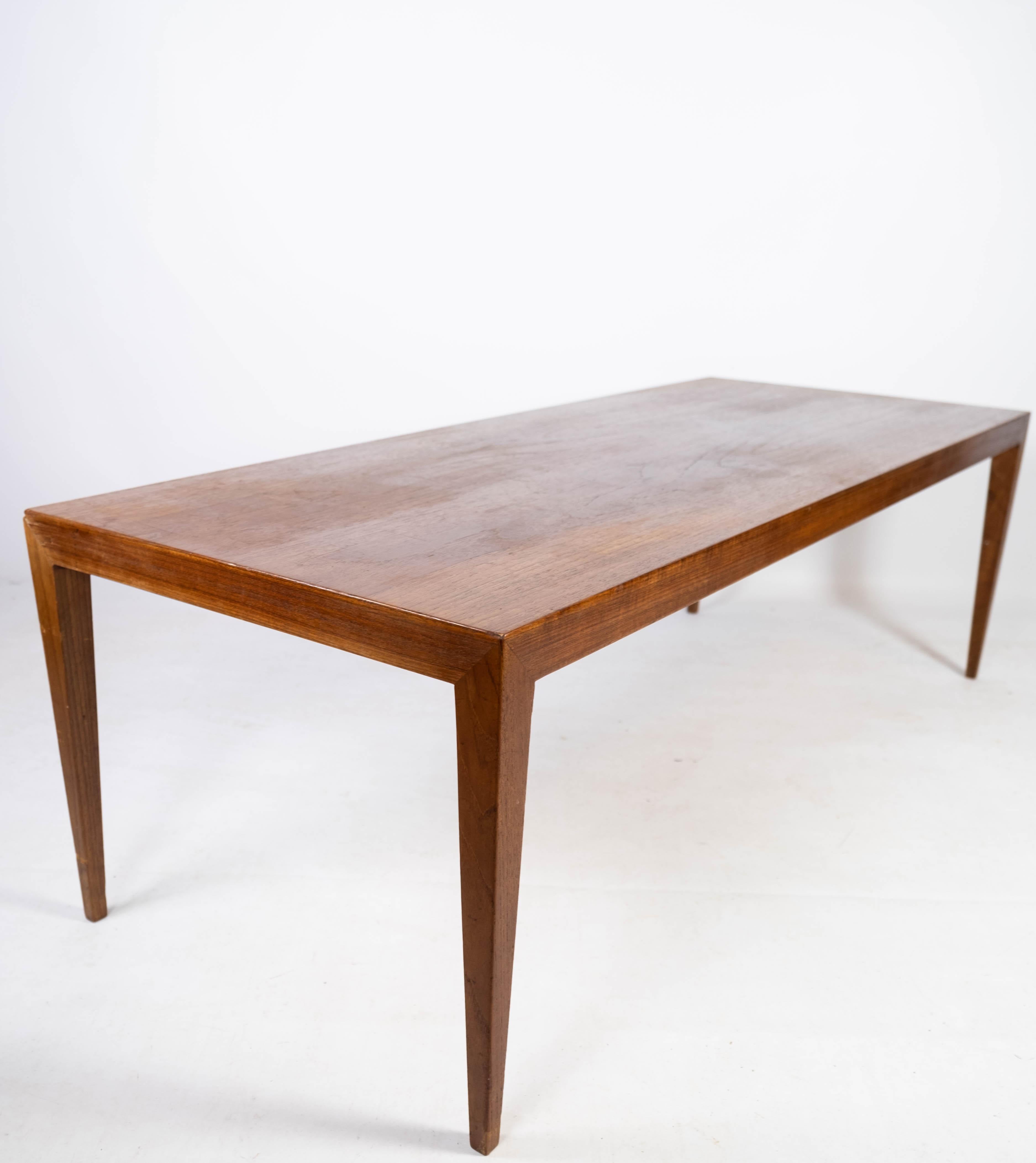 Table basse fabriquée en teck par Severin Hansen et Haslev Furniture à partir des années 1960 en vente 2
