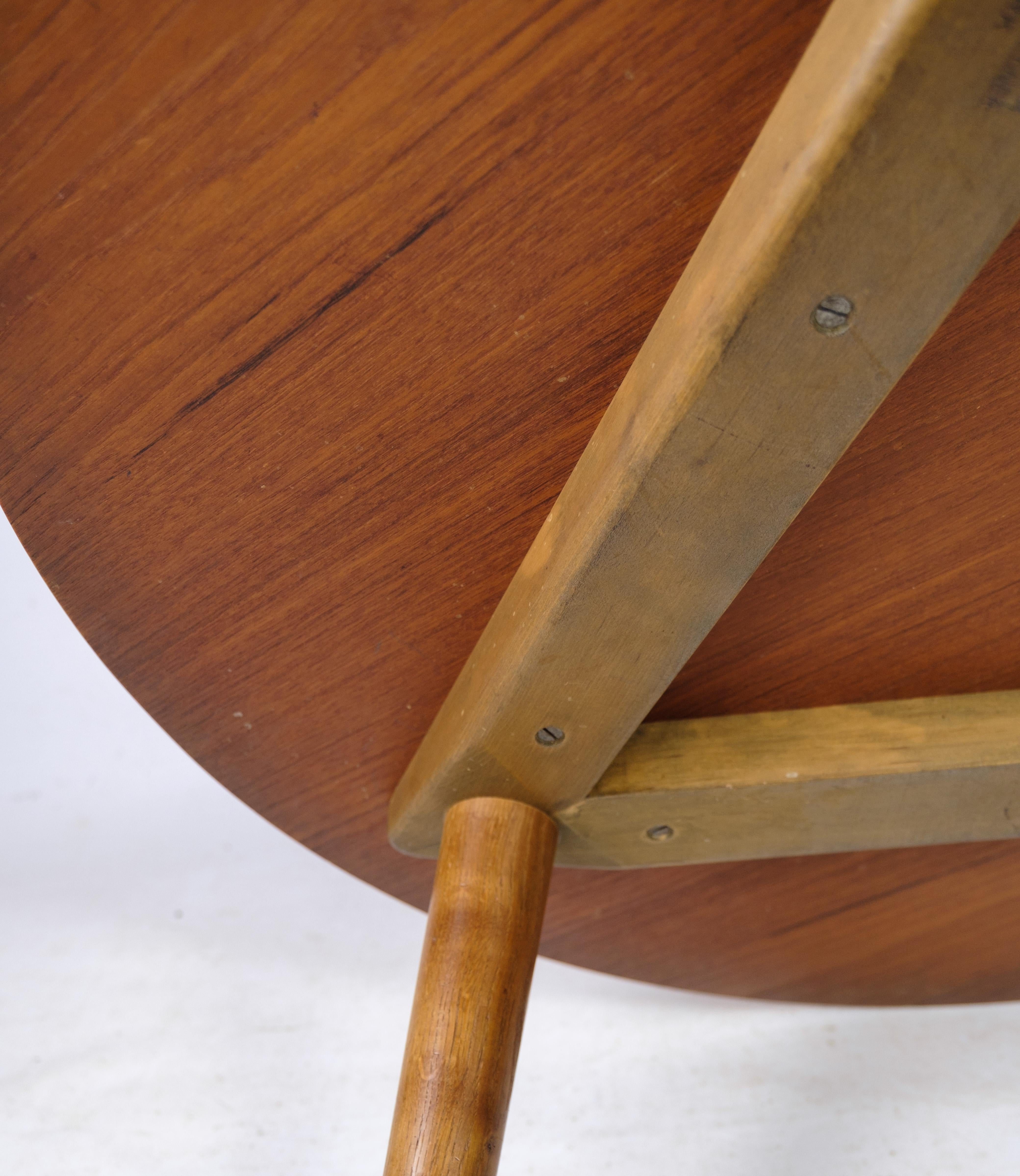 Mid-20th Century Coffee Table in Teak & Oak by Hans J. Wegner From The 1960 For Sale