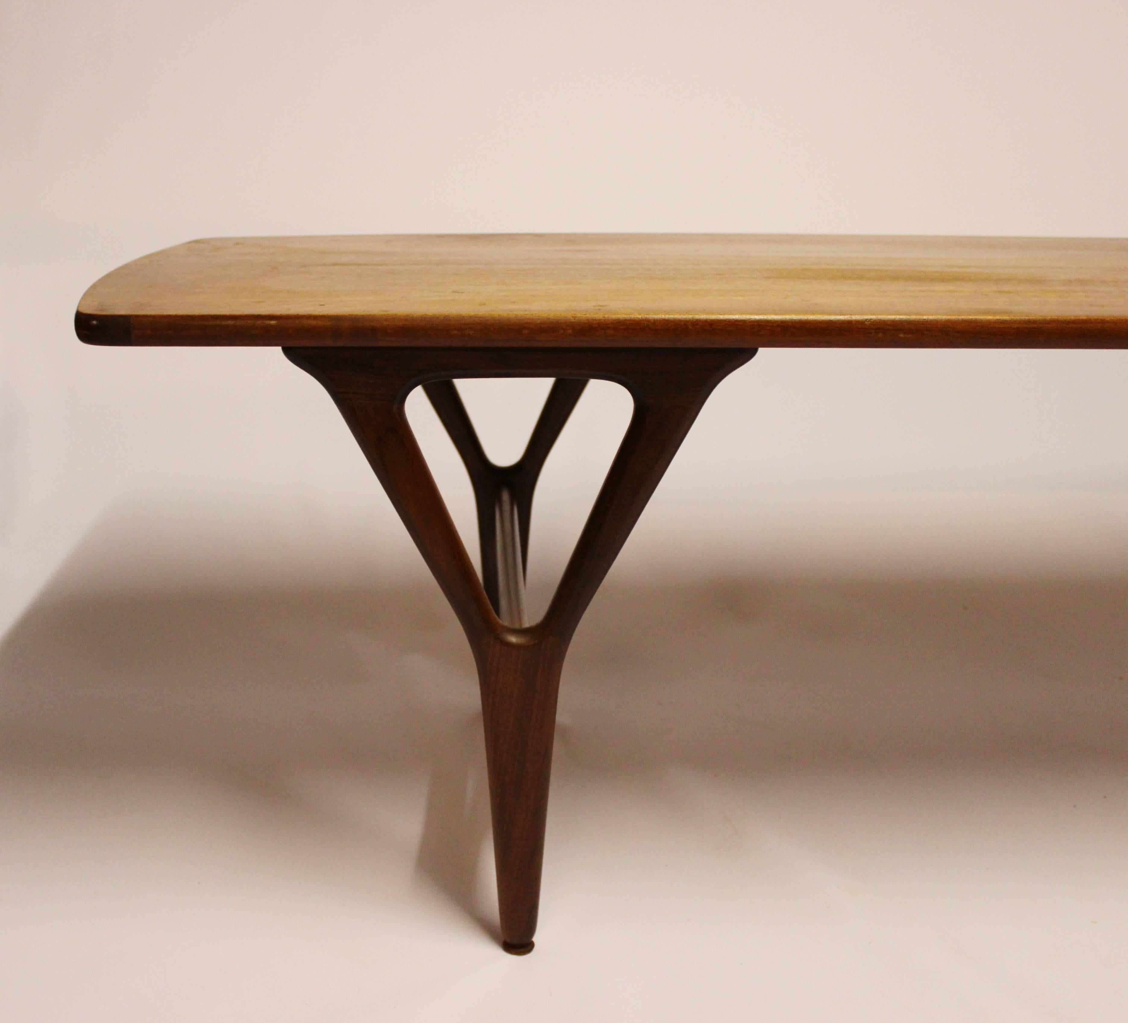 Danois Table basse en teck de design danois des années 1960 en vente