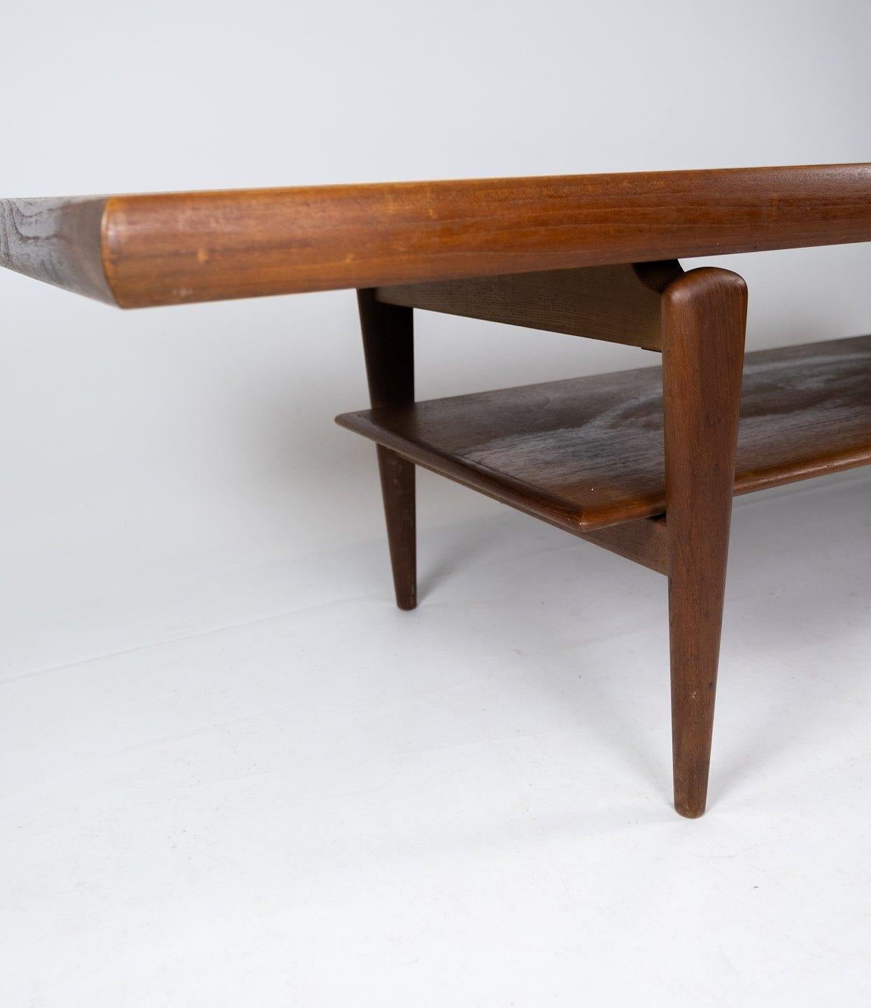 Mid-Century Modern Coffee Table Made In Teak, Danish Design From 1960s For Sale