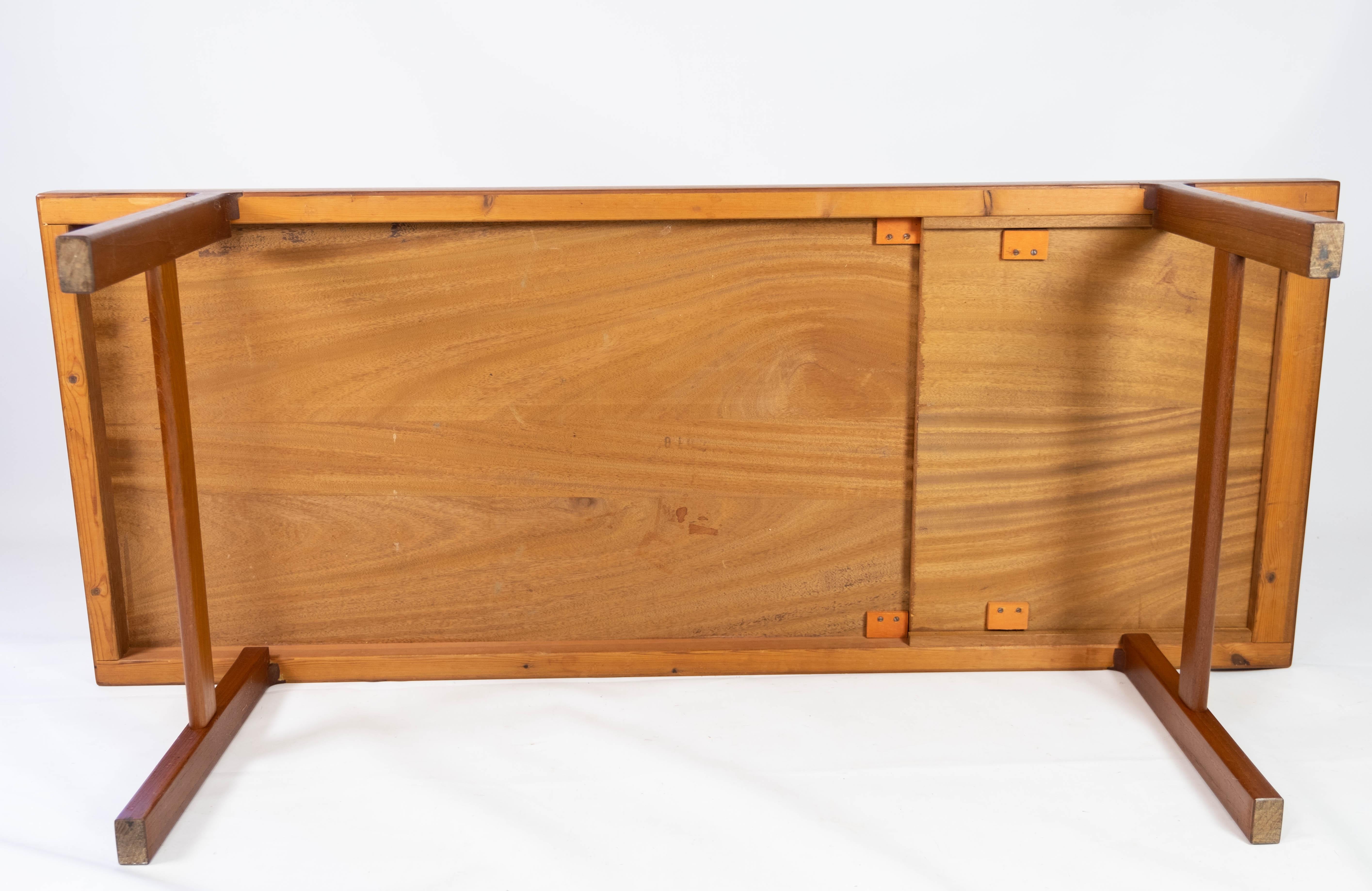 Coffee Table Made In Teak With Extension Plate, Danish Design From 1960s For Sale 6