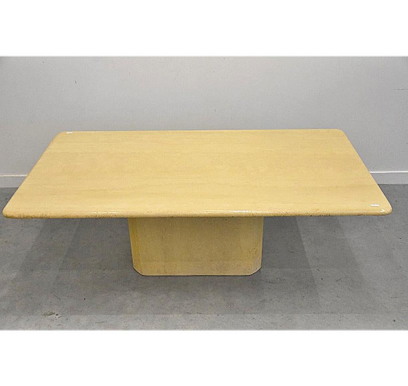 Mid-Century Modern Coffee Table in Travertine, circa 1970 For Sale