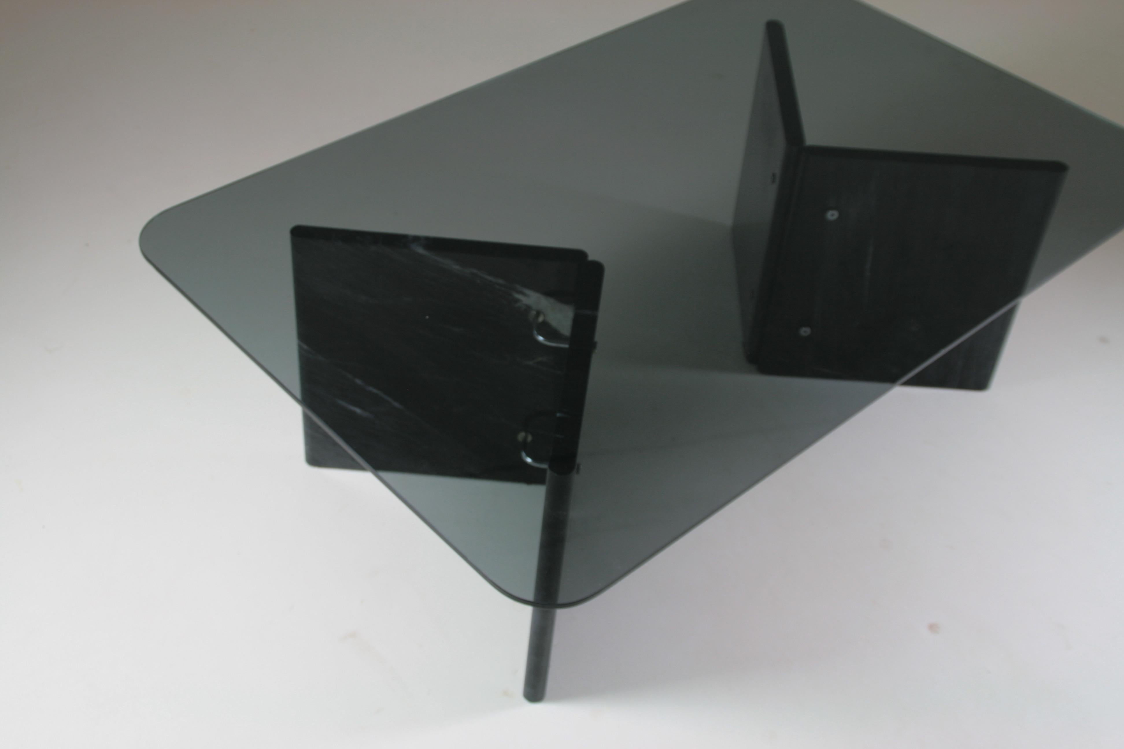 20th Century Coffee table in veined black marble and smoked glass top, Italy 1970s