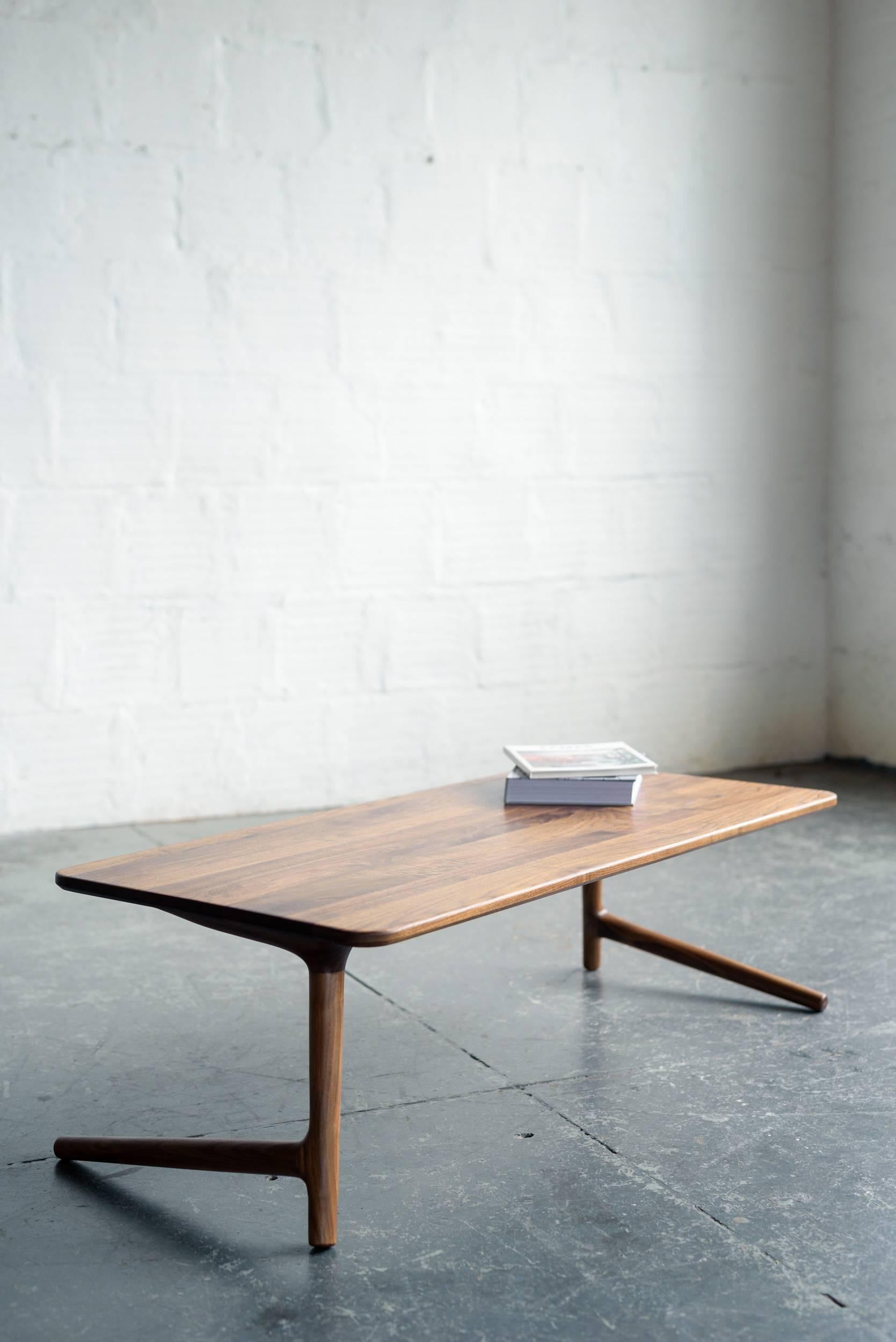 Minimal Coffee Table made from Walnut Wood, by Fernweh Woodworking 1
