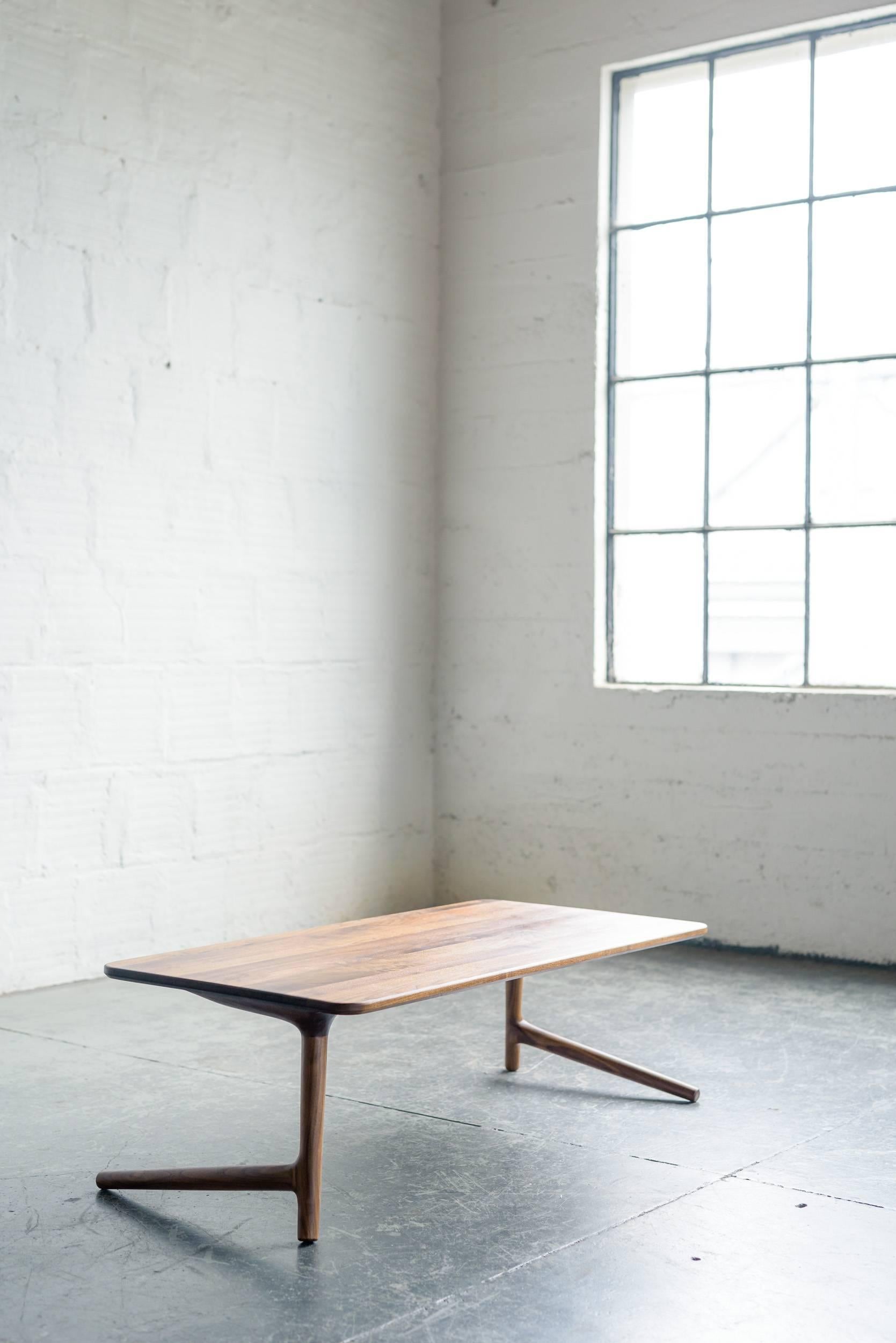 American Minimal Coffee Table made from Walnut Wood, by Fernweh Woodworking