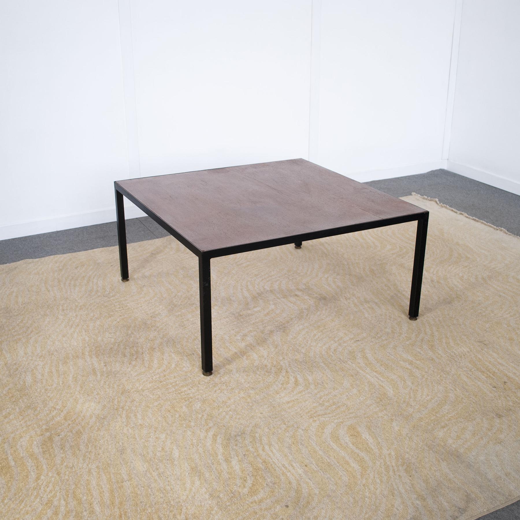 Mid-20th Century Coffee Table Italian Midcentury from the Sixties For Sale