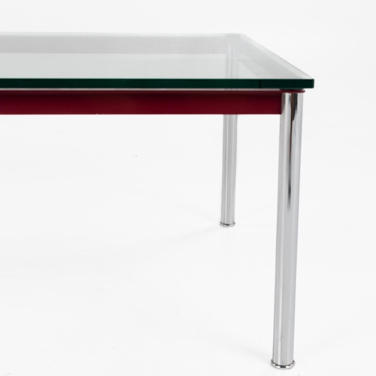 Français Table basse LC 10 par Le Corbusier en vente