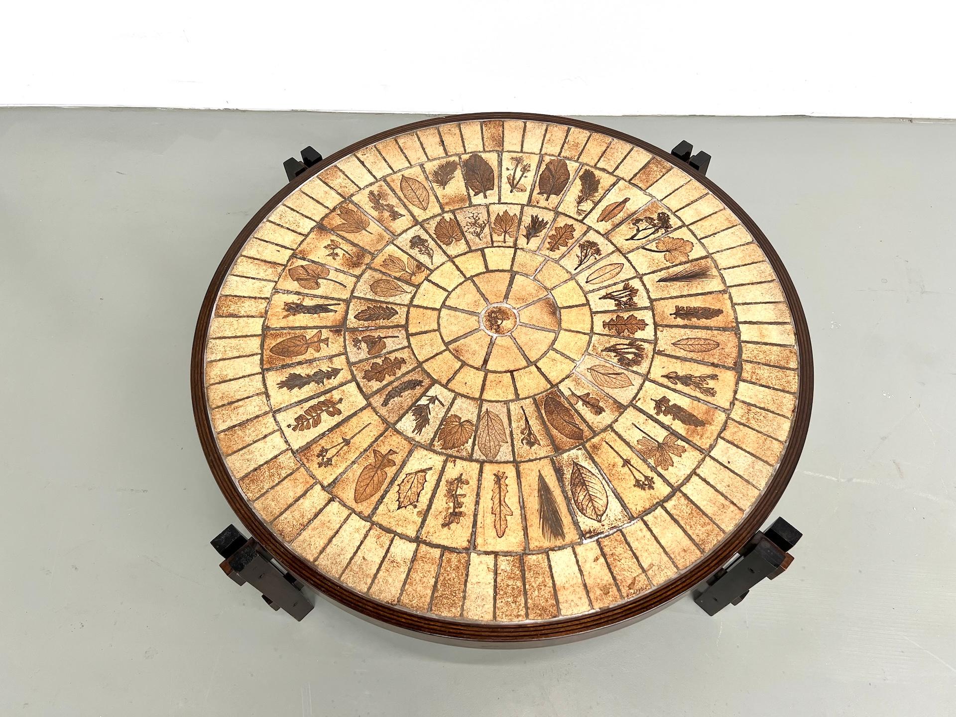 Mesa de centro Les Herbiers del ceramista francés Roger Capron, años 60. en Bueno estado para la venta en LYON, FR