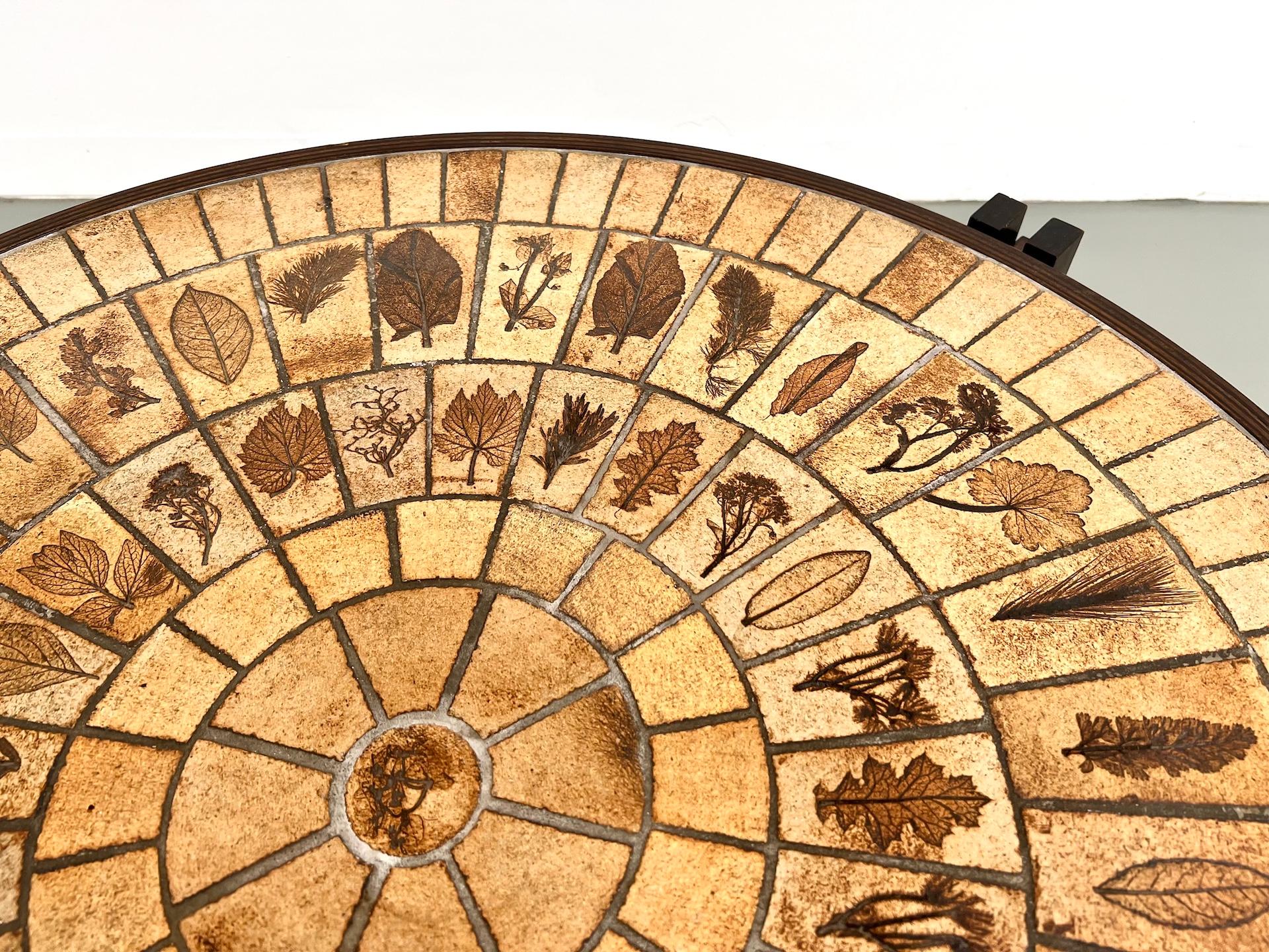Mesa de centro Les Herbiers del ceramista francés Roger Capron, años 60. en venta 1