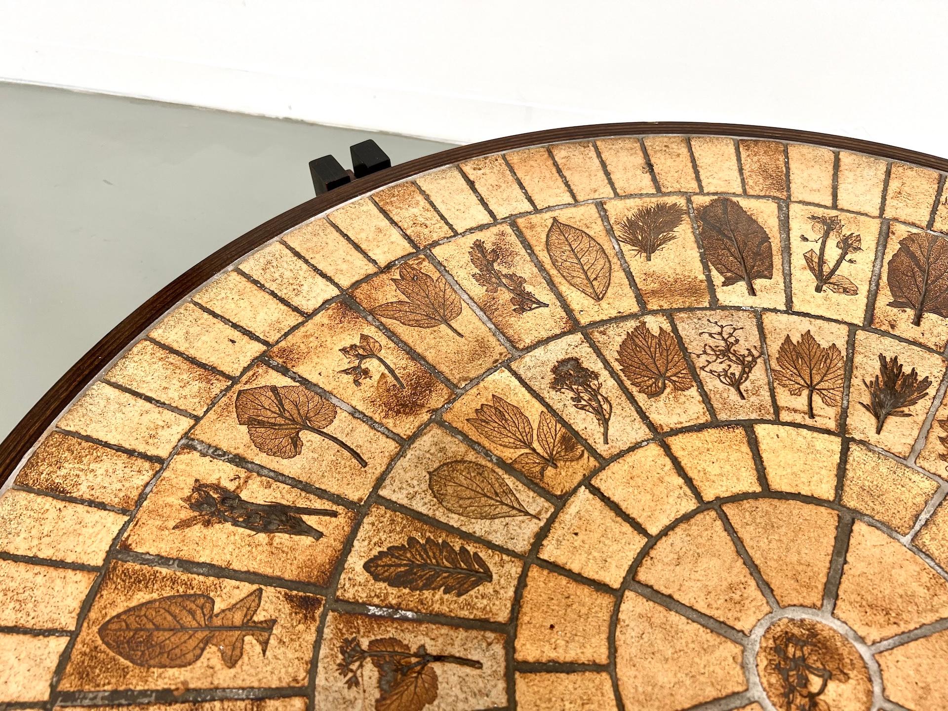 Mesa de centro Les Herbiers del ceramista francés Roger Capron, años 60. en venta 2