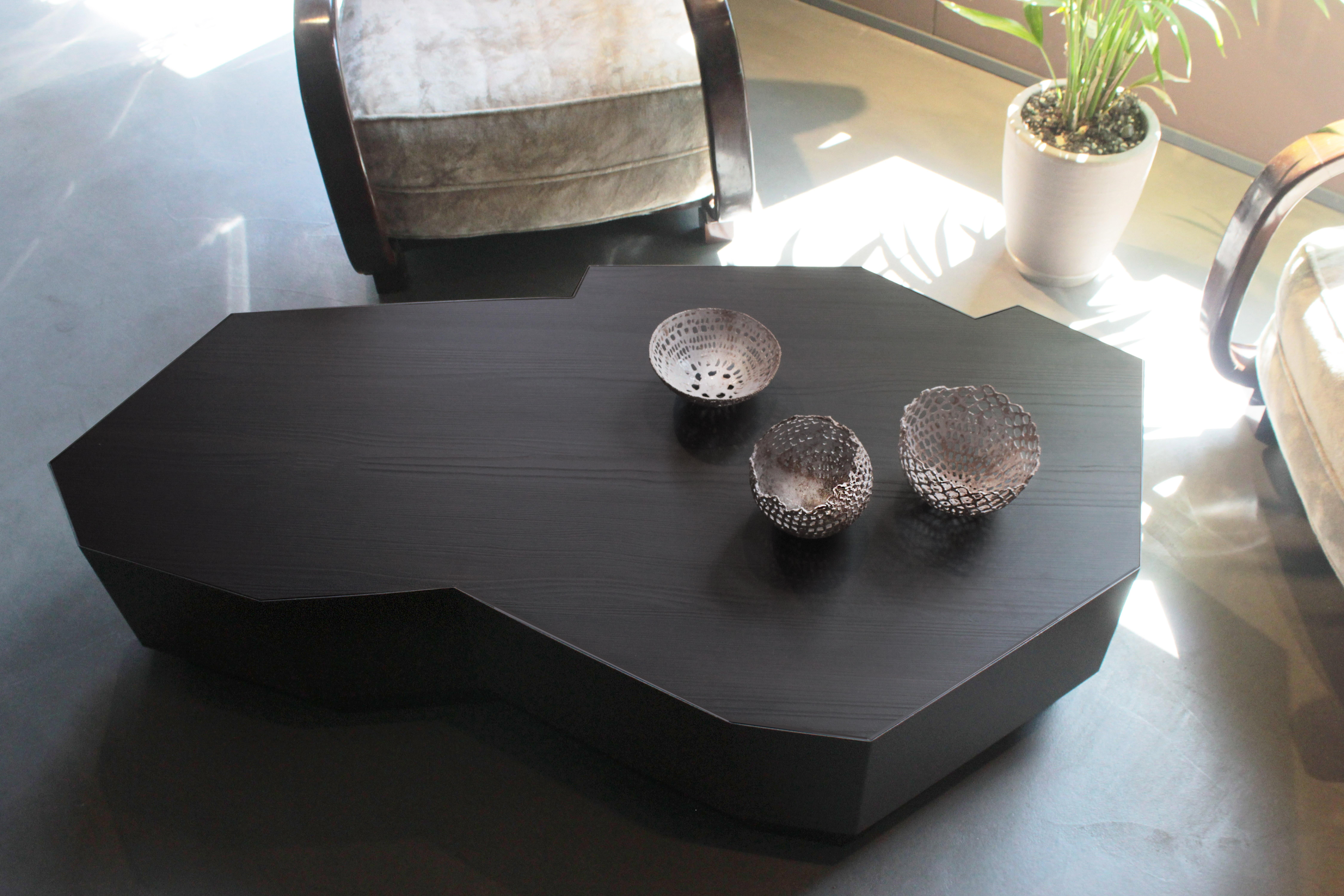 Modern Coffee Table Limited Edition Created by the Artist and Designer Raoul Gilioli For Sale