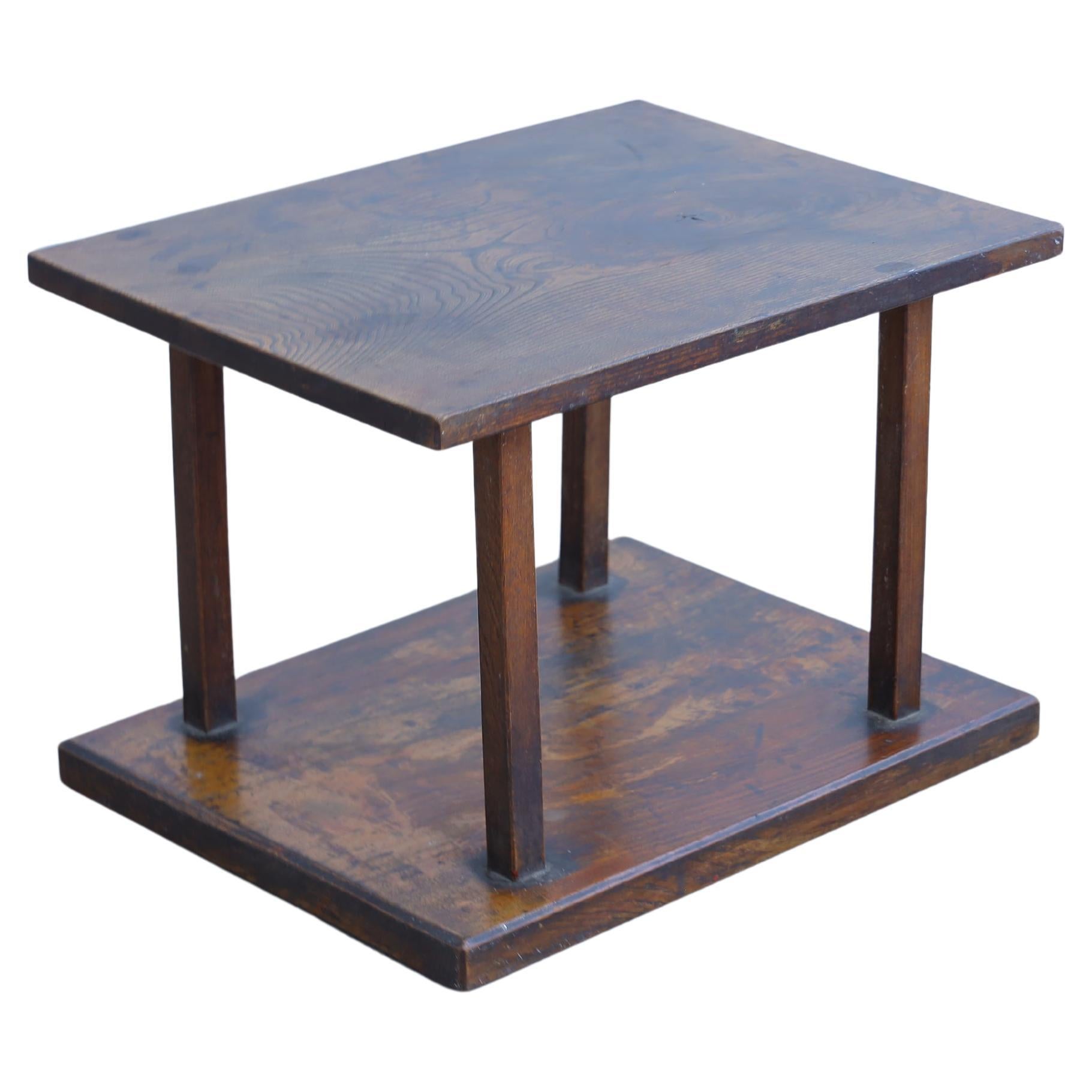 Mesa de centro, Mesa baja, Antigüedad japonesa