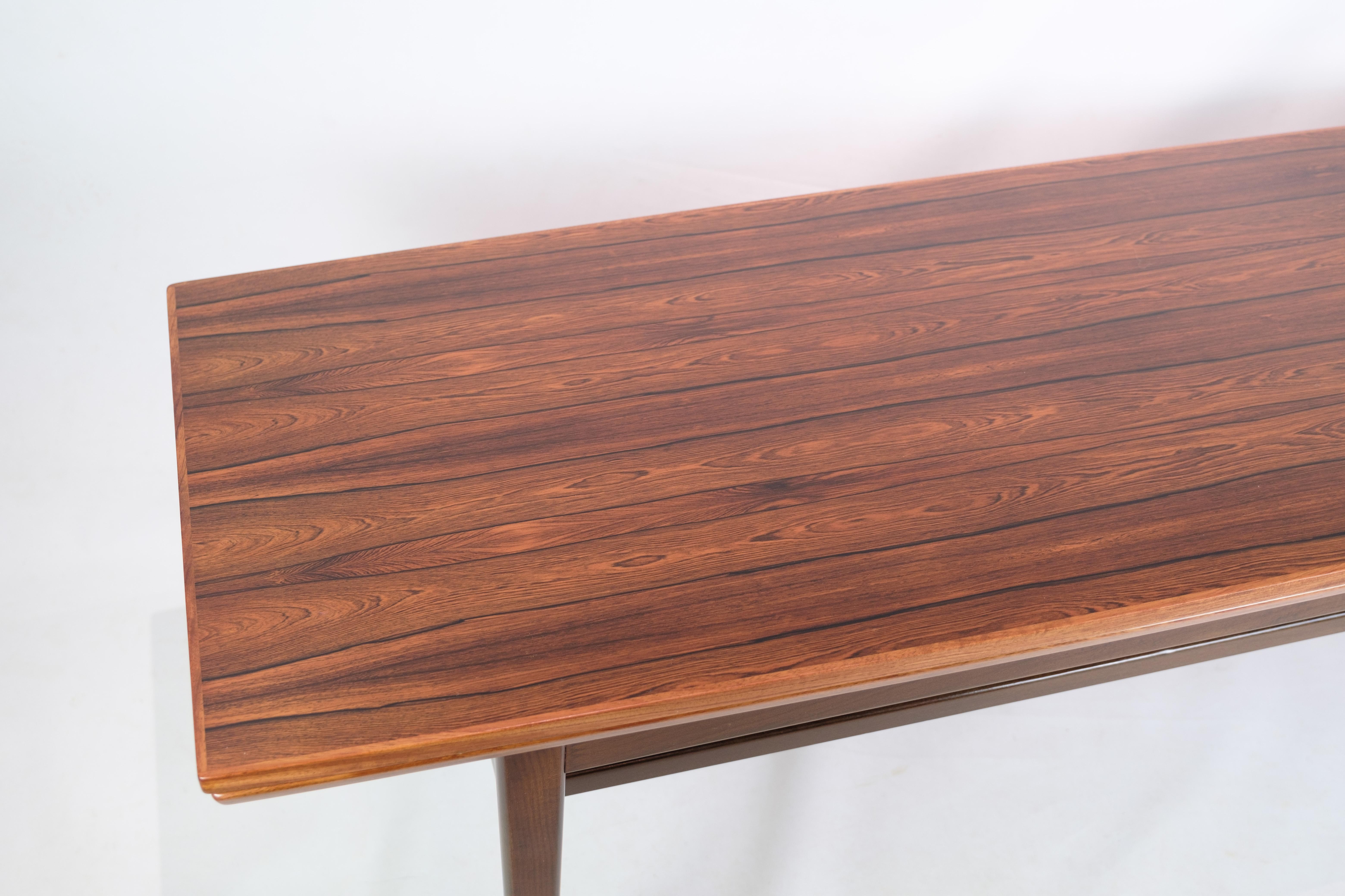 Mid-Century Modern Table basse fabriquée en bois de rose par Kai Kristiansen des années 1960 en vente
