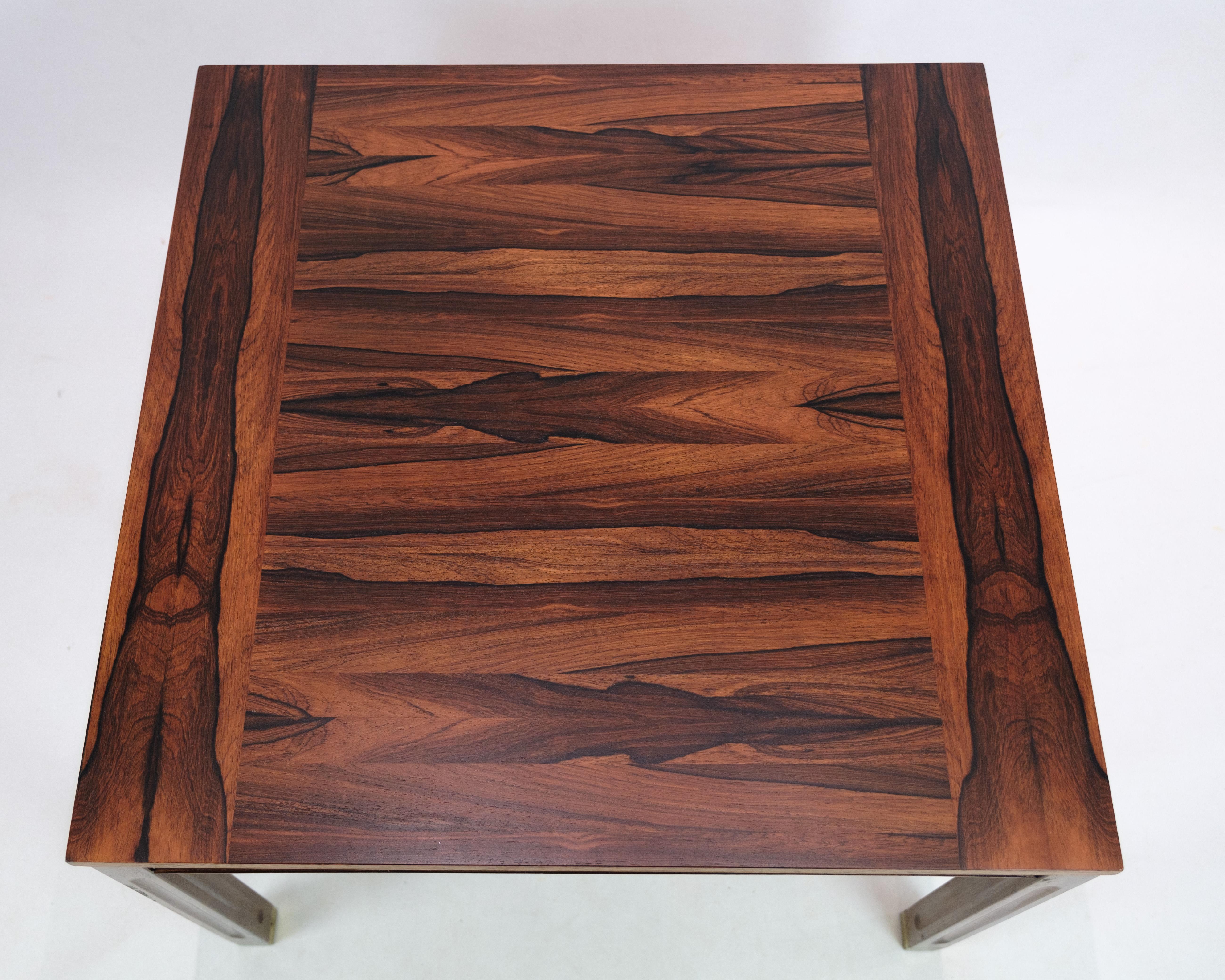 Table basse en bois de rose, design danois des années 1960 en vente 1