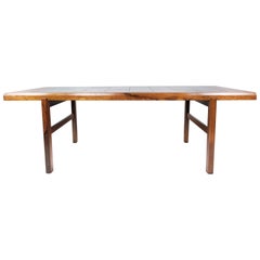 Mesa de centro de palisandro con azulejos azules de Arrebo de los años 60