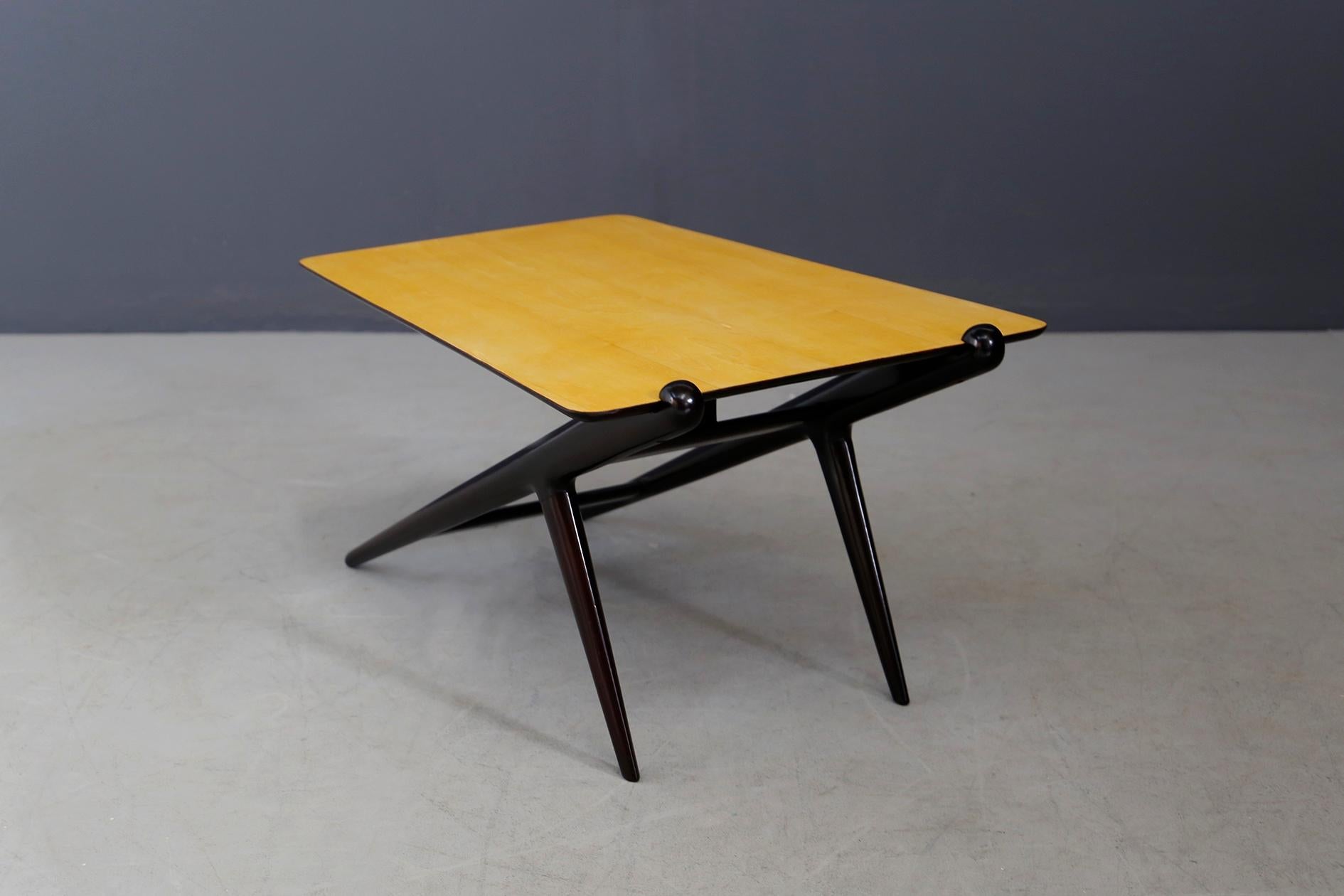 Coffee Table Midcentury by Isa Bergamo in Wood Ebonized, 1950s In Good Condition In Milano, IT
