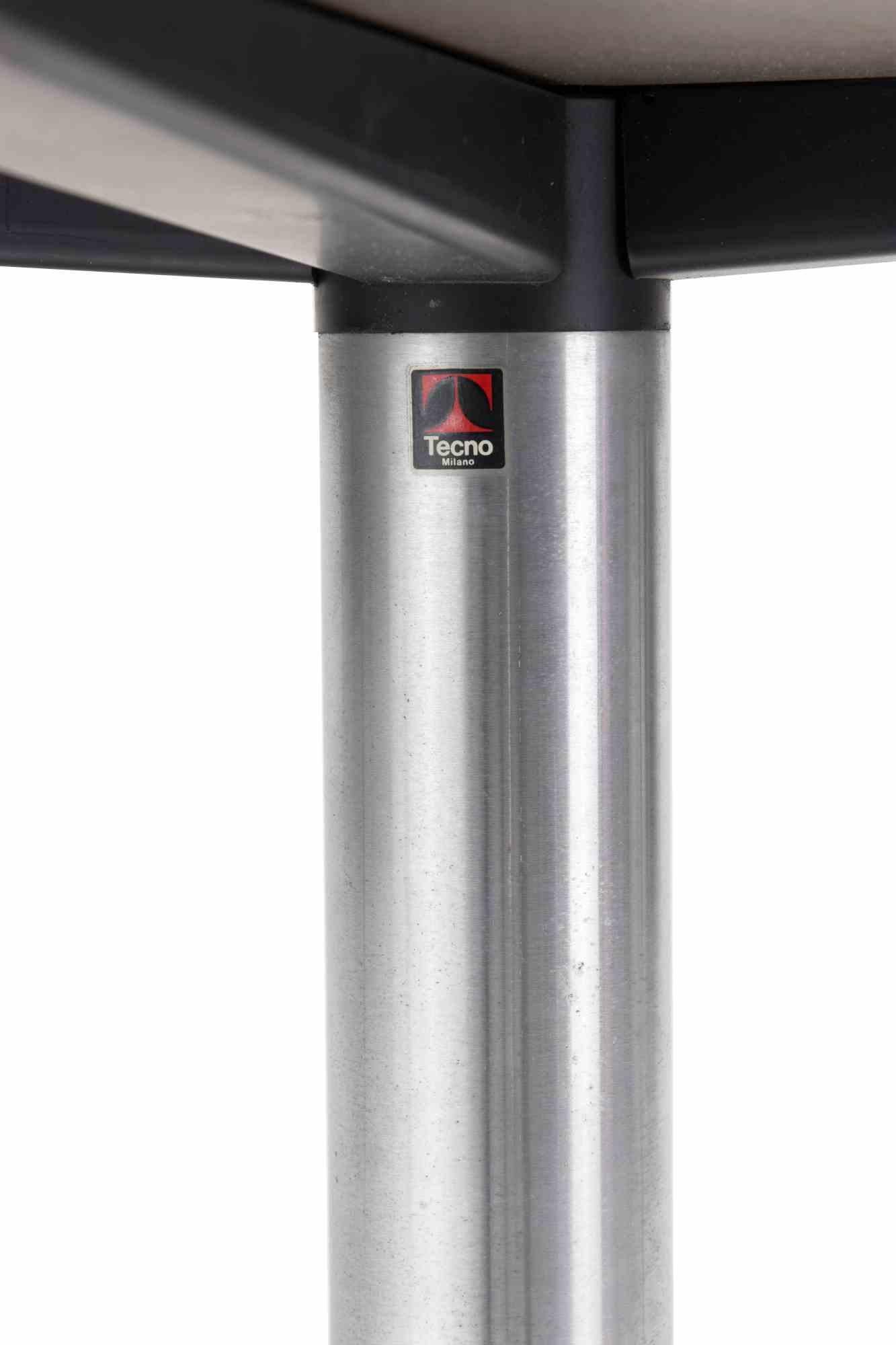 italien Table basse Mod. T160 d'Osvaldo Borsani pour Tecno, 1967 en vente