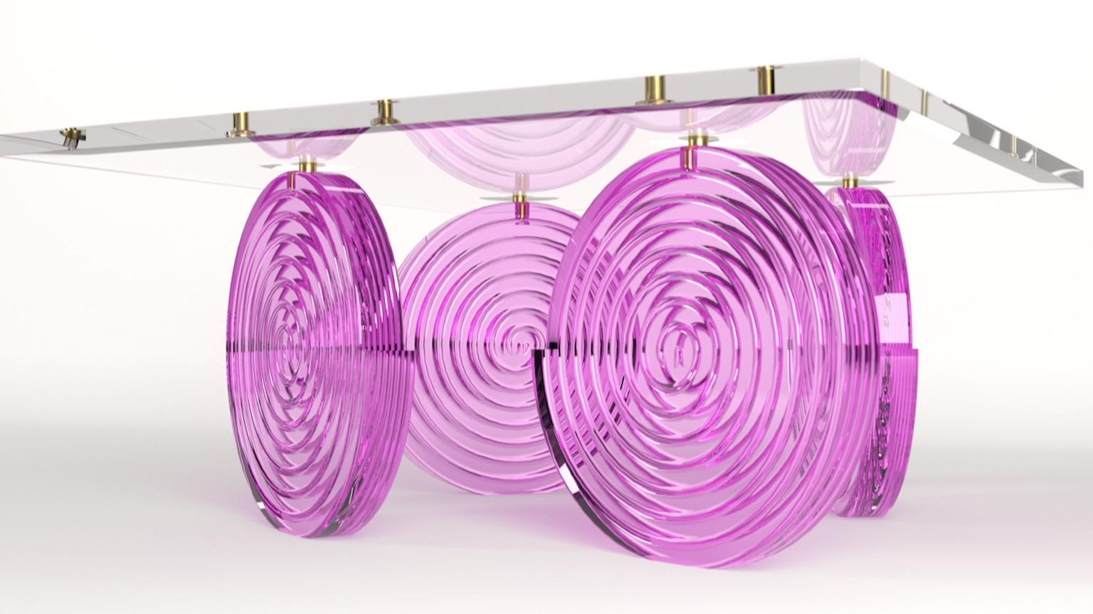Table basse en plexiglas coloré de la Collection Candy conçue par Studio Superego avec la collaboration de Concetta Lorenzo pour Superego Editions, en 2021. 
La Collection Sal s'inspire de l'univers coloré et doux des bonbons.

Biographie
Les