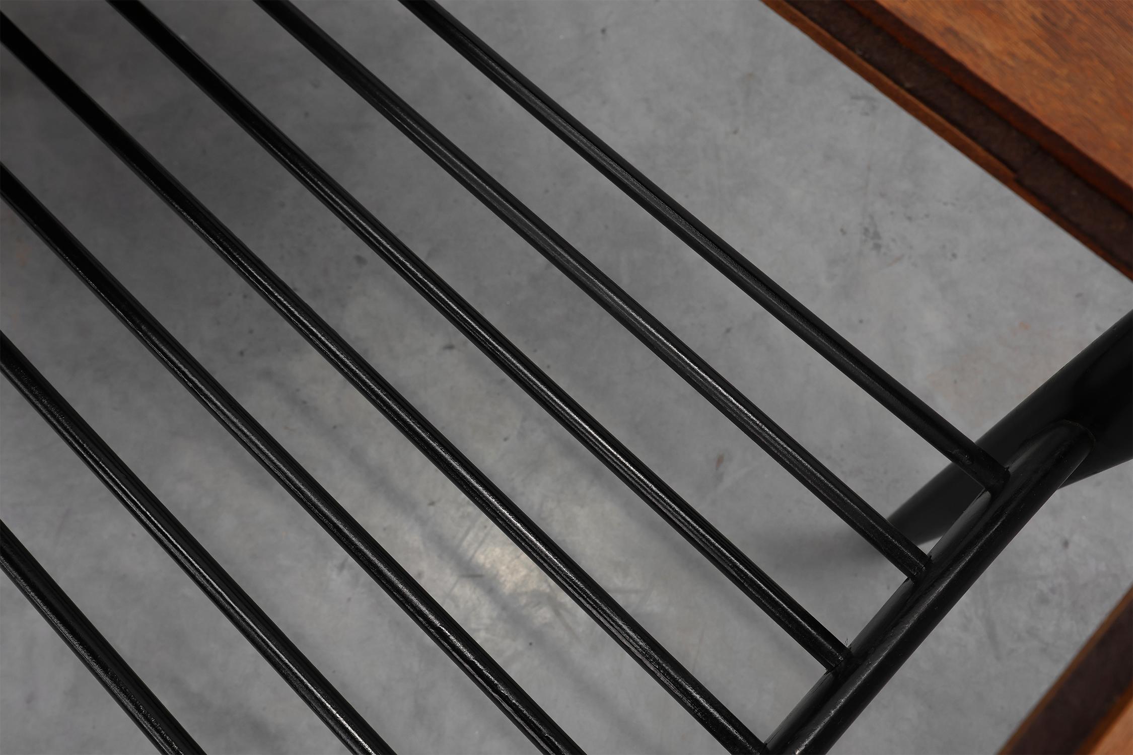 Coffee Table model 210, teak wood and ceramic, by Alfred Hendrickx, Belform en vente 6