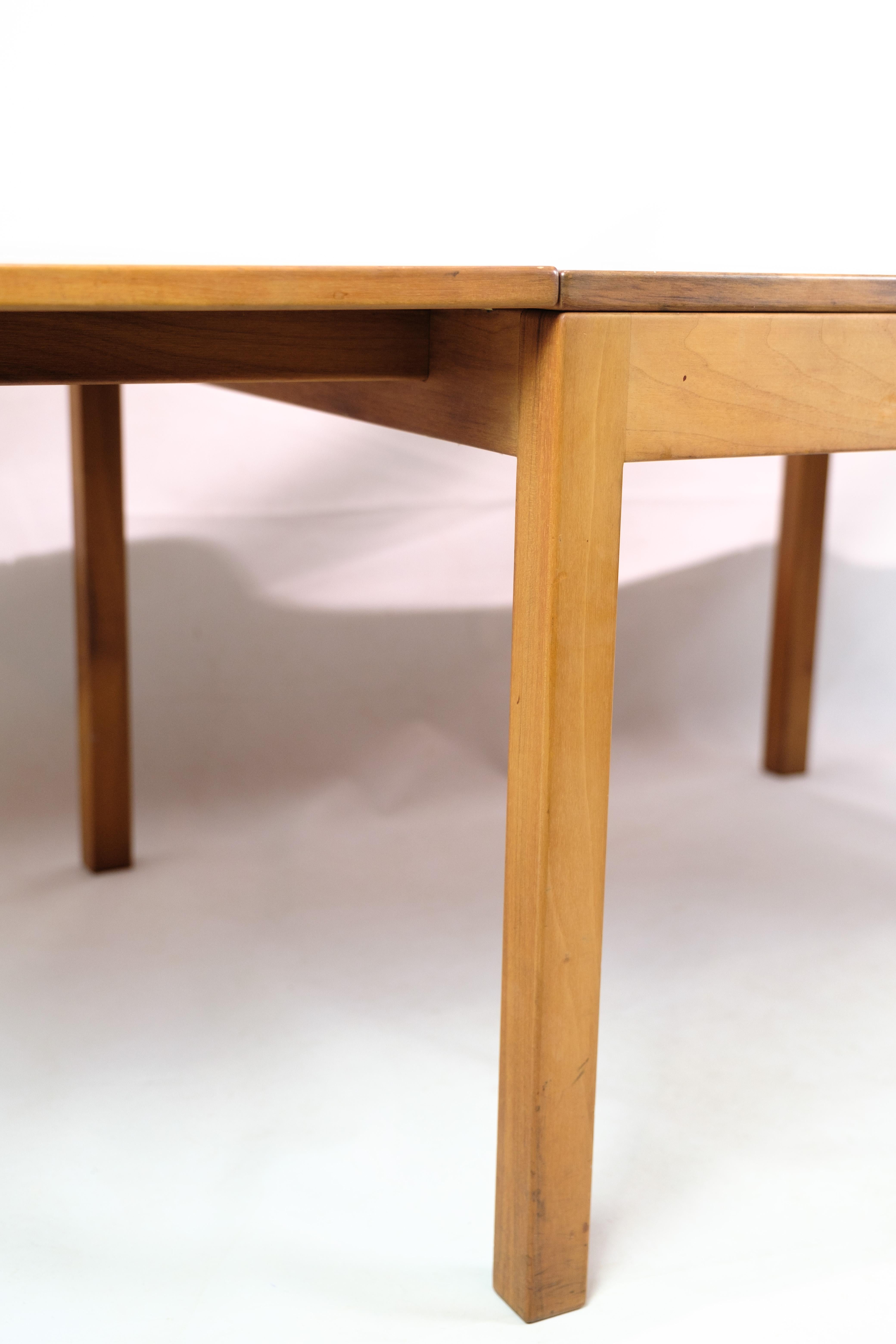 Mid-20th Century Coffee table, model 5362 designed by Børge Mogensen from 1960  For Sale
