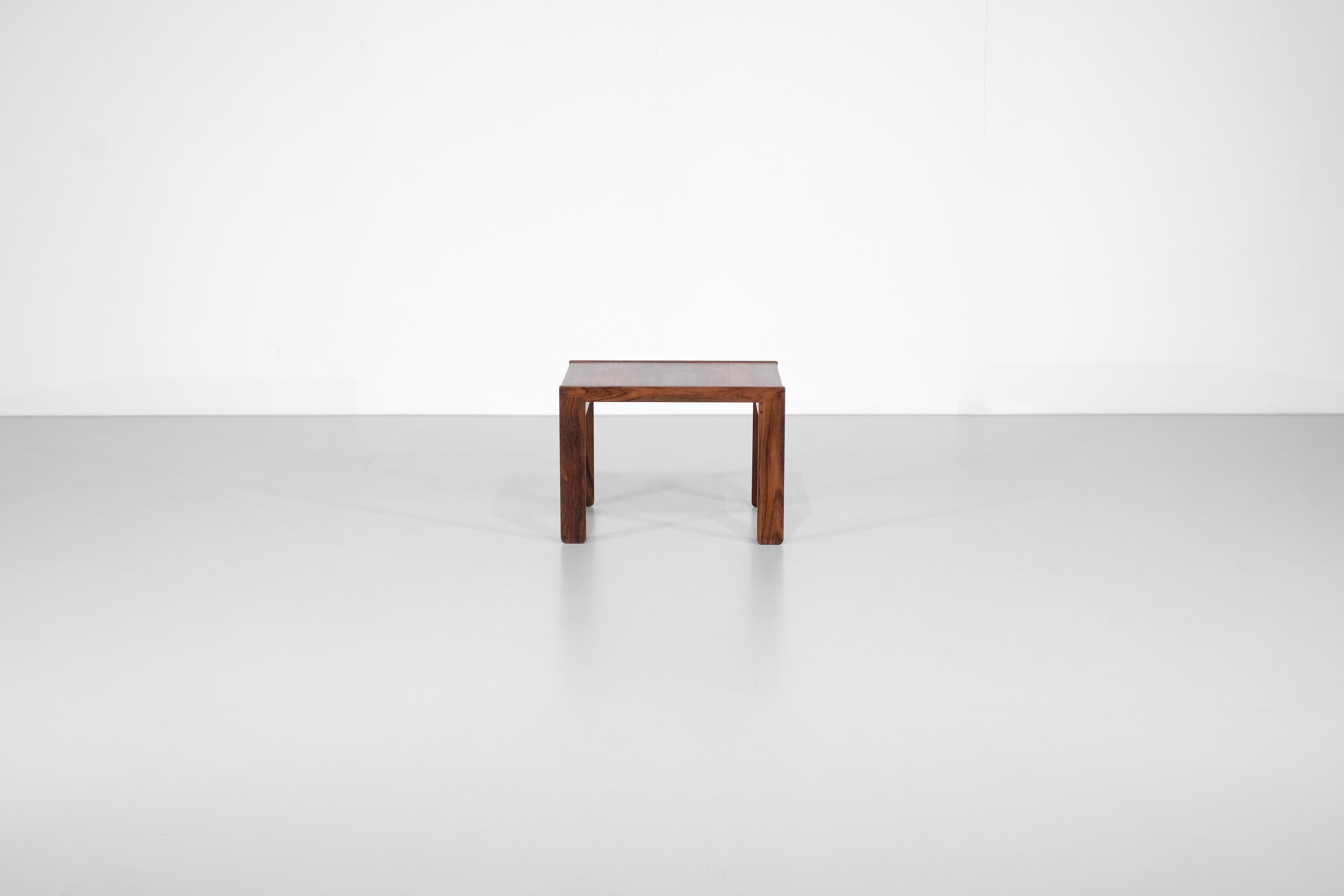 Table basse grand modèle 