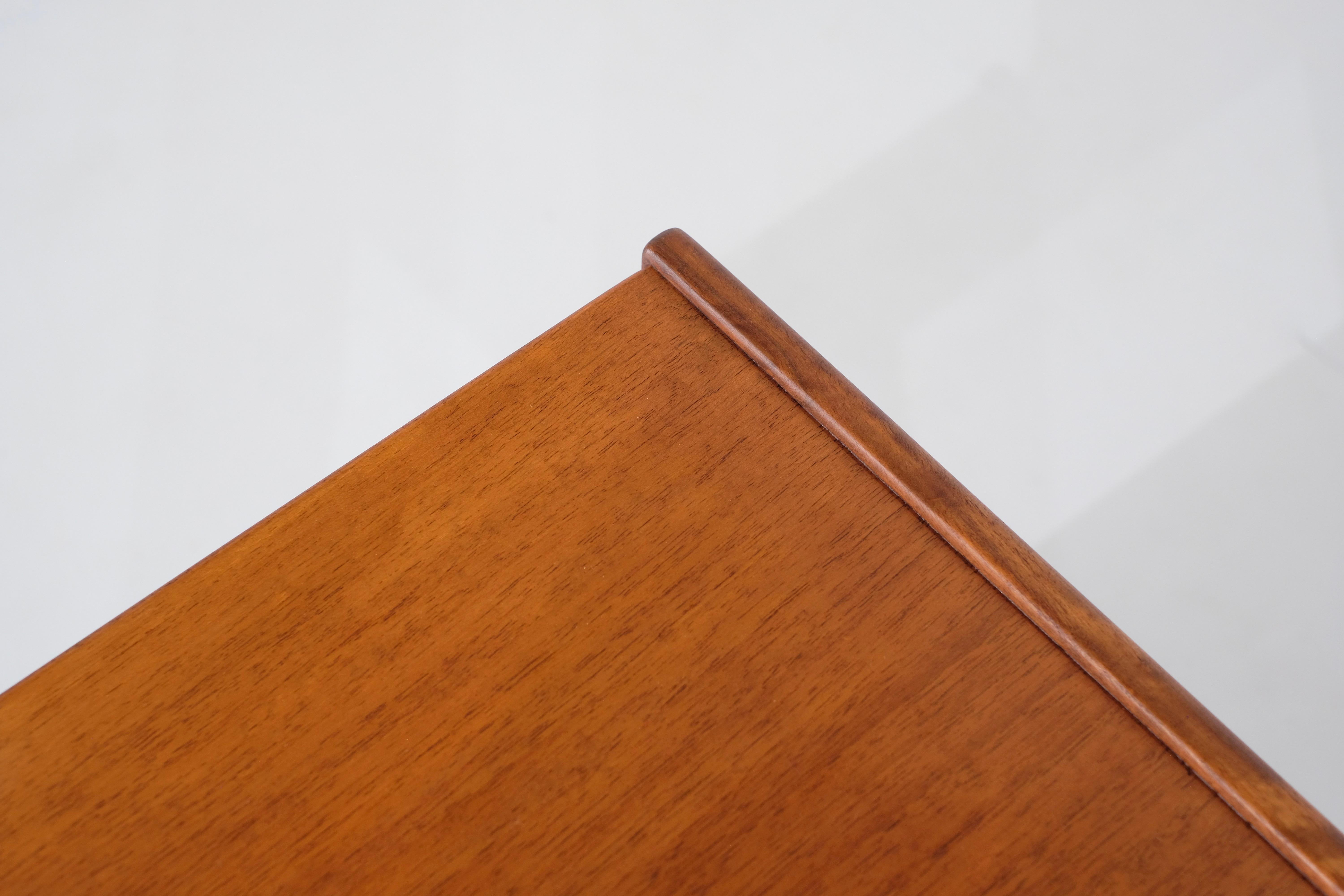 Coffee Table Model 