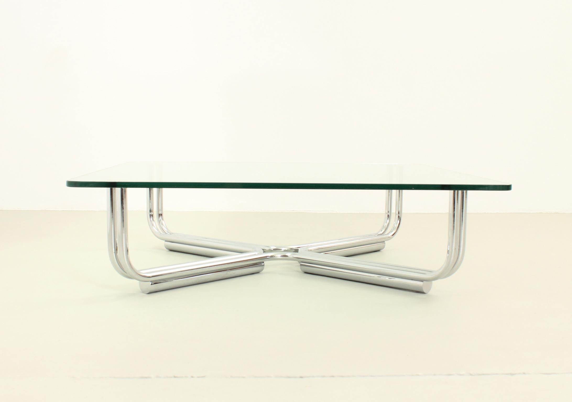Coffee Table Model 784 by Gianfranco Frattini for Cassina, Italy 3