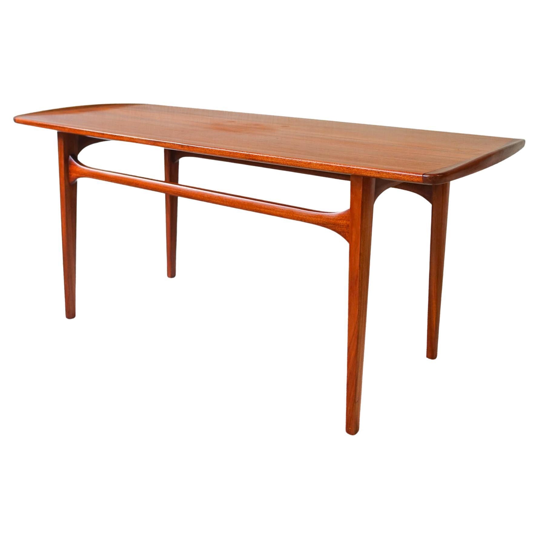 Coffee Table, Model Excelsior, by José Espinho for Olaio, 1962 For Sale