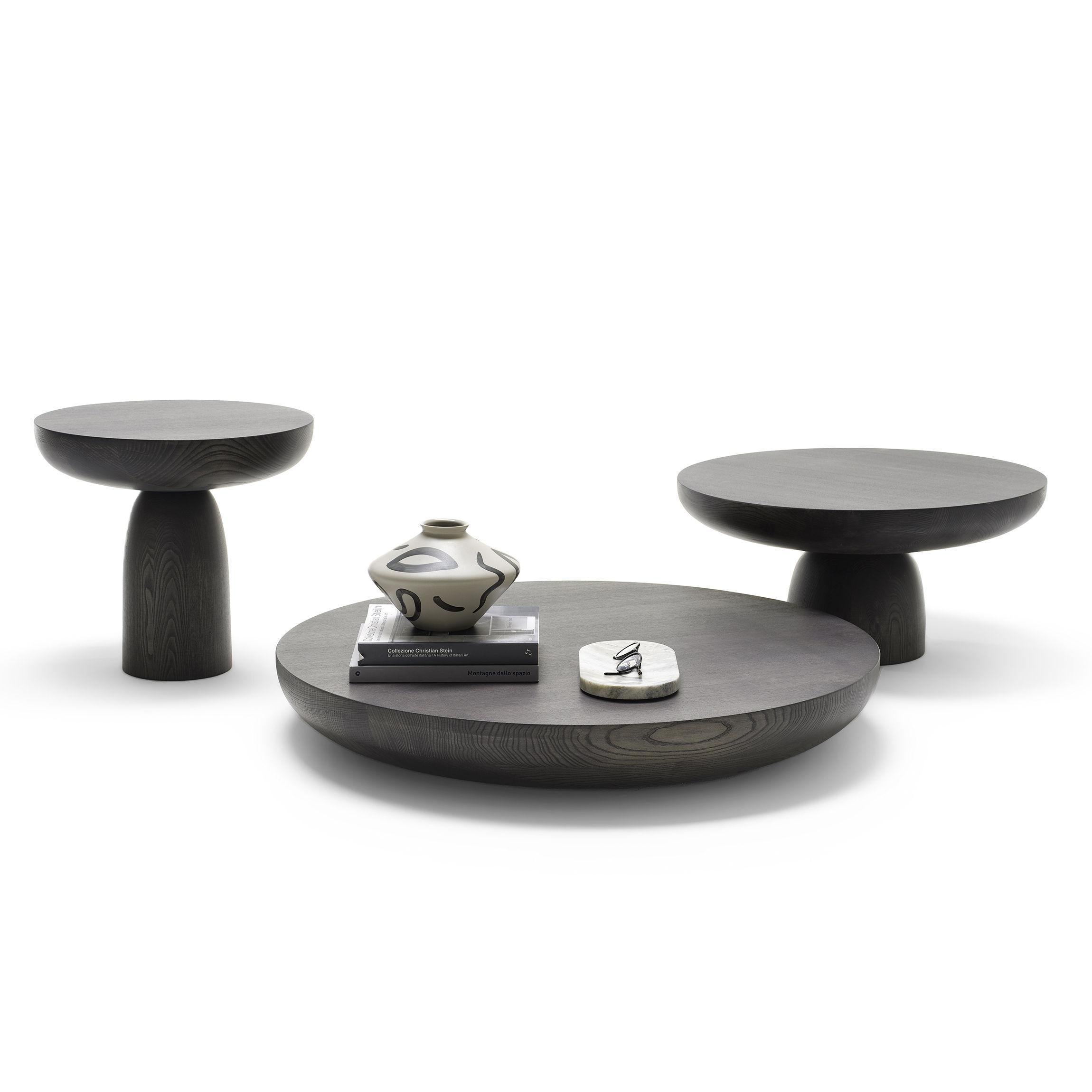 Italian Table basse Mogg Olo 100 - Frêne massif teinté foncé - design Antonio Facco en vente
