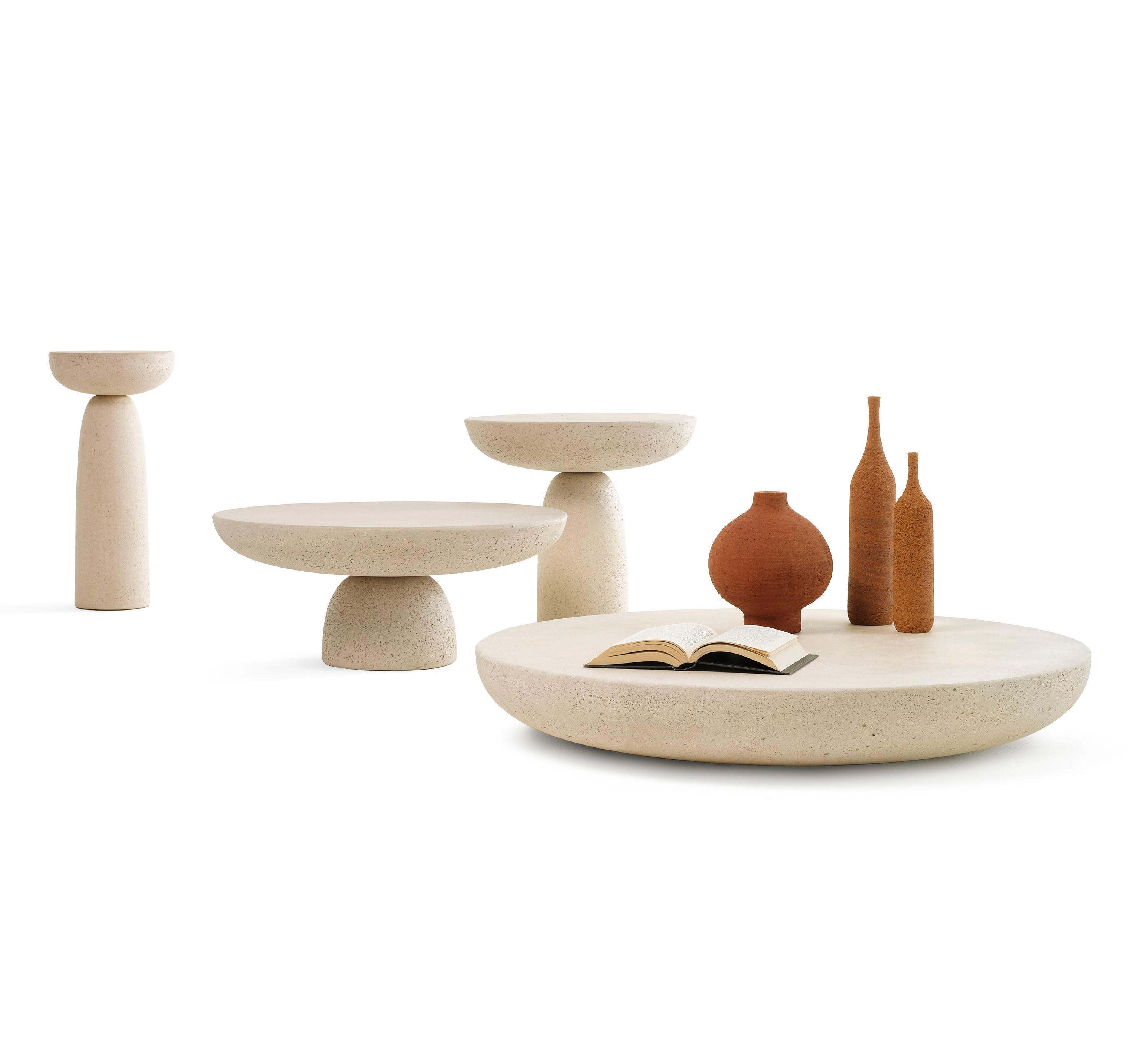 Table basse Mogg Olo 30 - béton ivoire - design Antonio Facco Neuf - En vente à Alcamo, IT