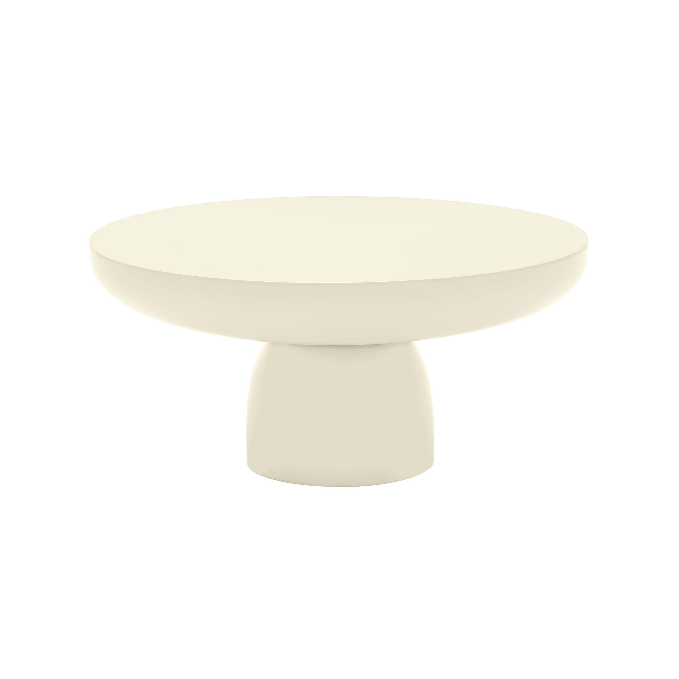 Marque : Mogg
Conception : Antonio Facco
Modèle : Olo - Table d'appoint

Olo by Mogg, conçu par Antonio Facco, est une table d'appoint monolithique en MDF tourné avec une finition laquée mate. Avec sa forme pure et solide, Olo reflète une esthétique