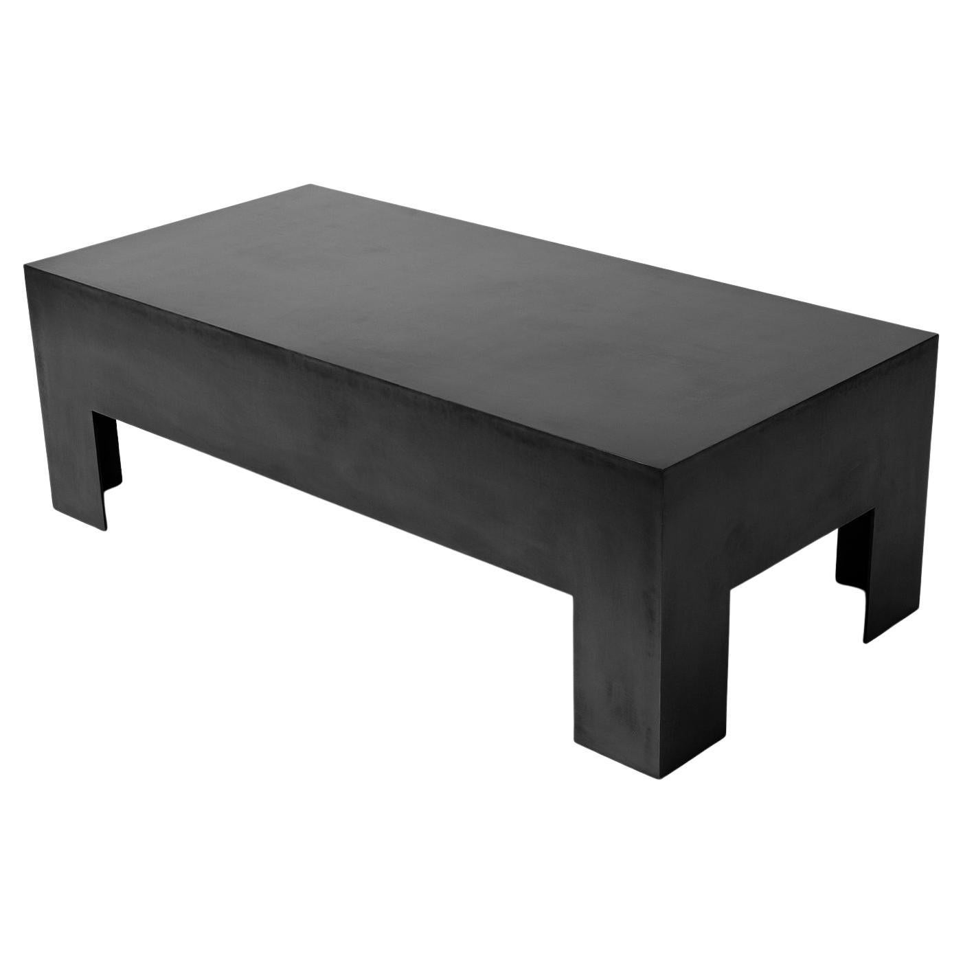 Monumentaler moderner handgefertigter Couchtisch aus geometrischem geschwärztem Stahl, groß gewachst