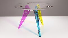 Mesa de centro Ratón vs Modelo Prouve de Studio Superego, Italia