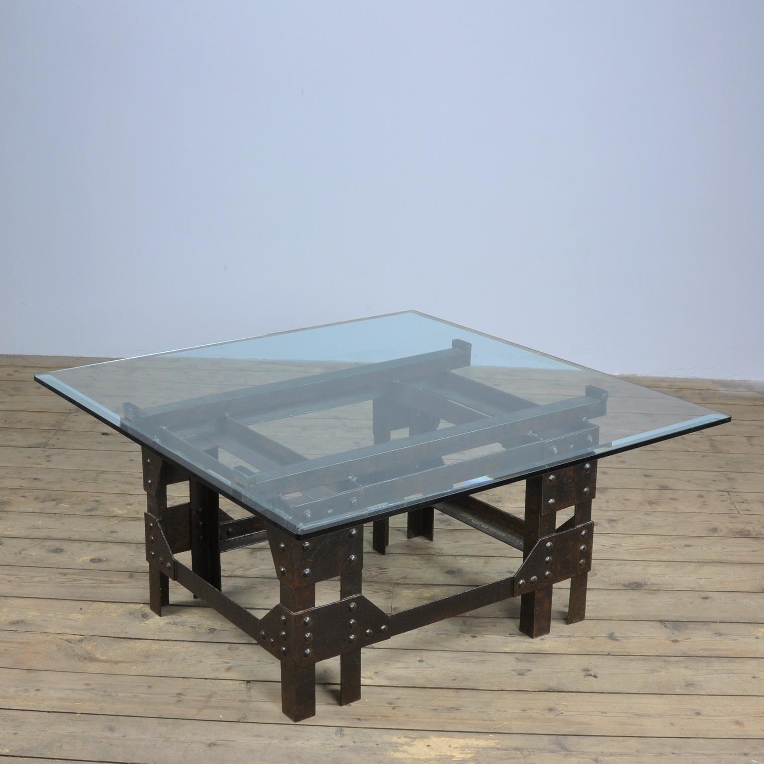 Coffee Table Of Cast Iron And Glass Top For Sale 7