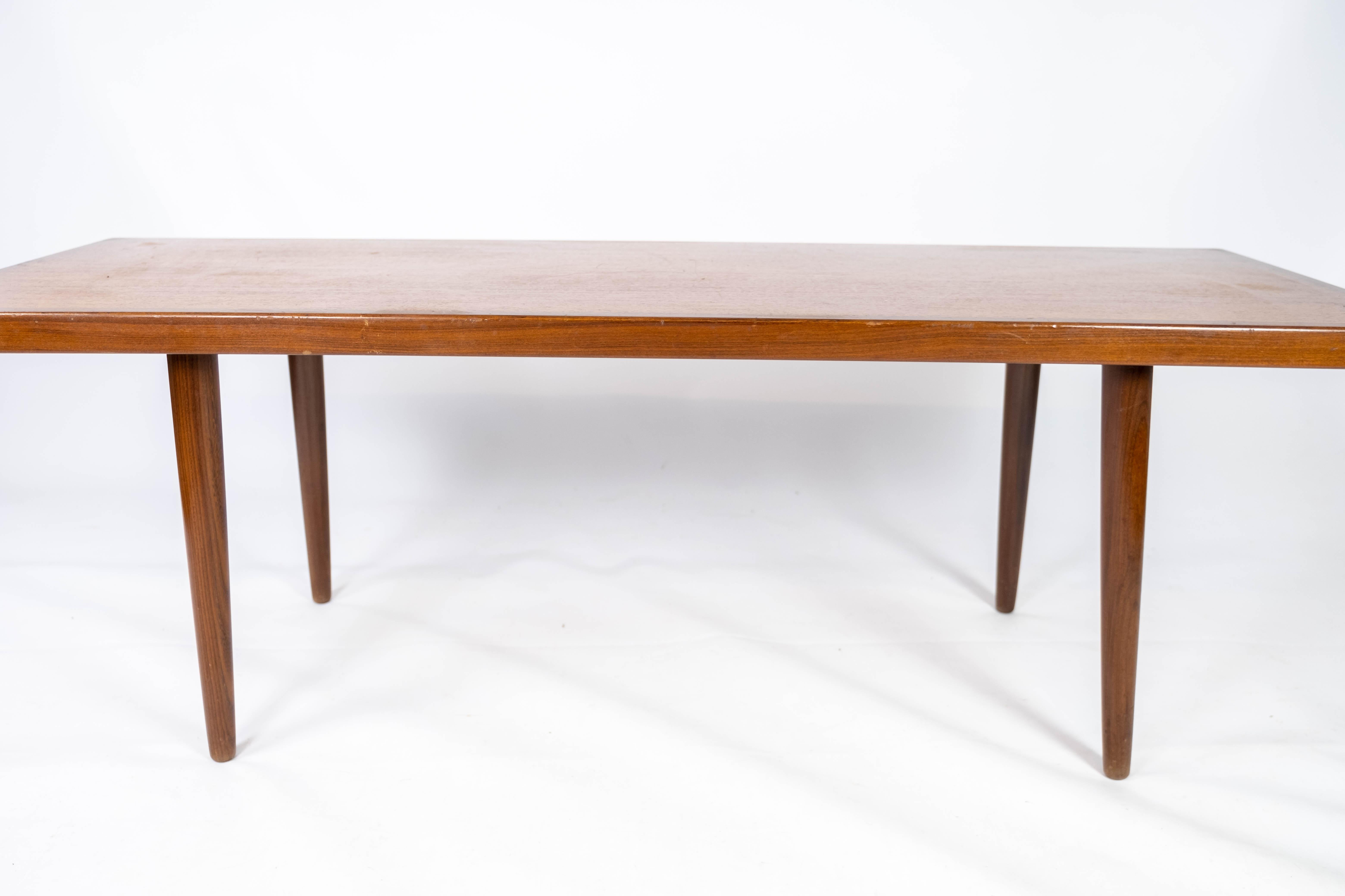 Coffee Table Made In Teak, Danish Design From 1960s For Sale 2