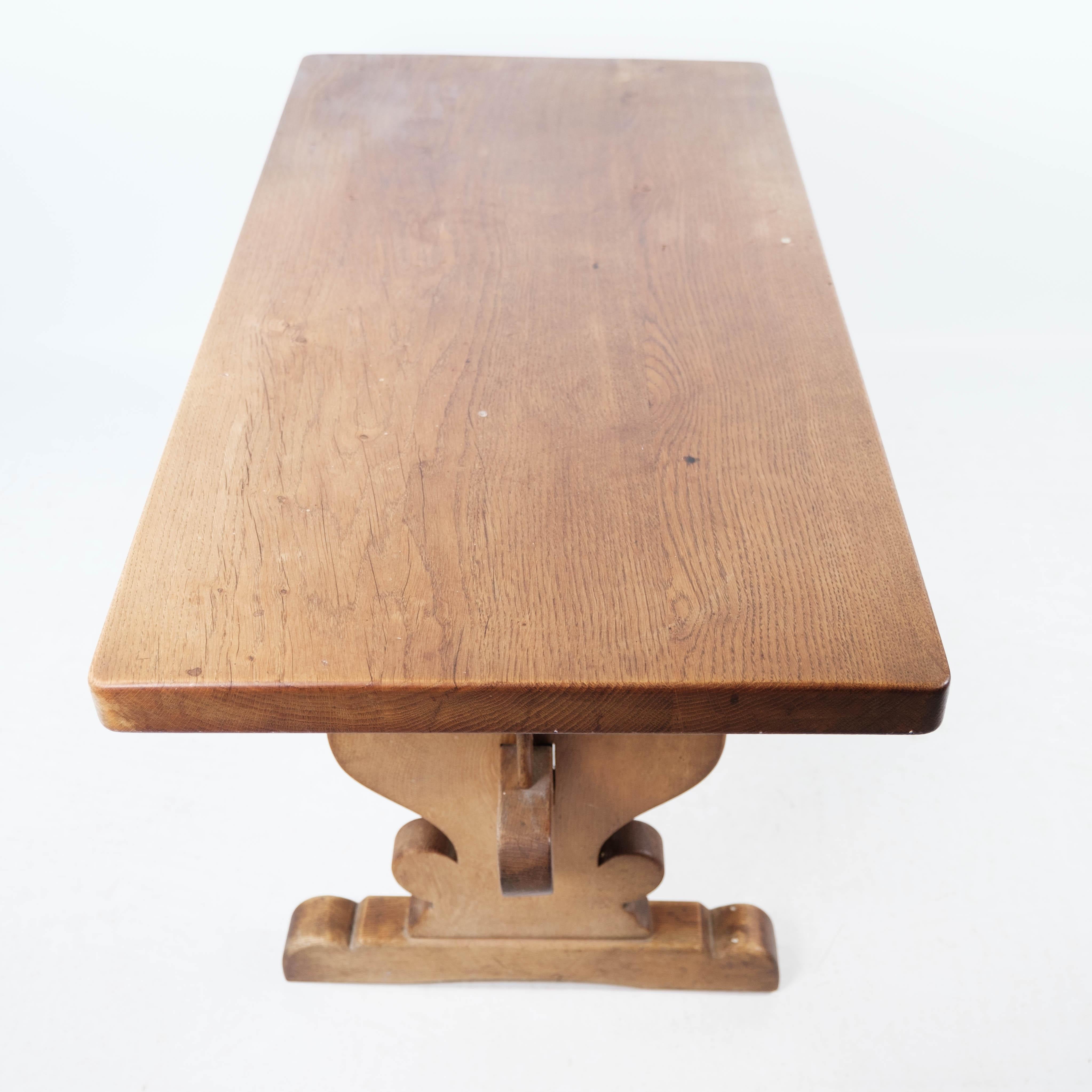 Coffee Table of Oak, and in Great Vintage Condition from the 1970s 6