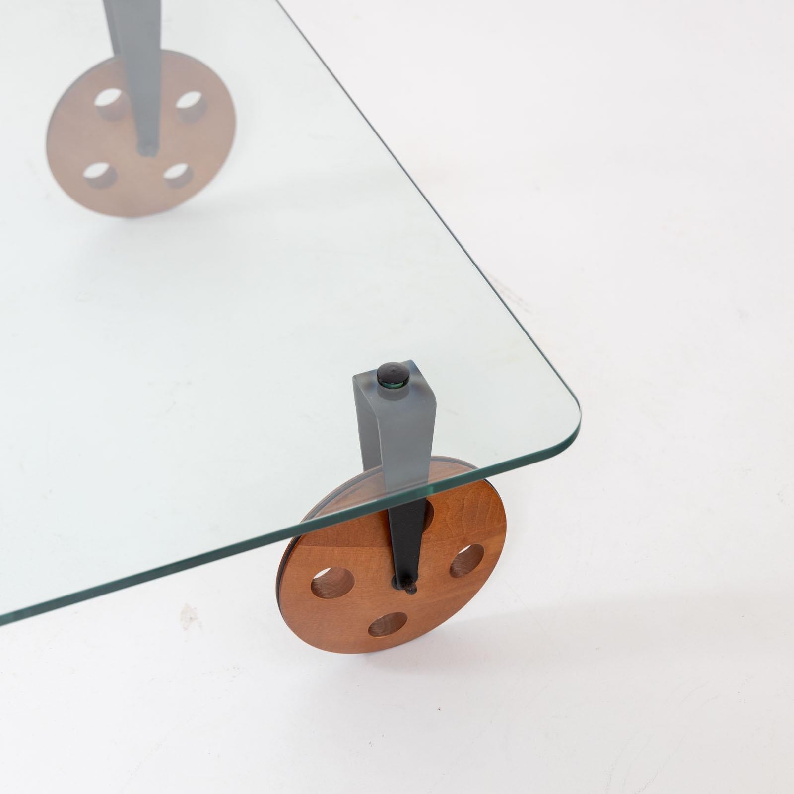 Glass Coffee Table on Wheels in the Style of Gae Aulenti, Italy, Mid-20th Century For Sale