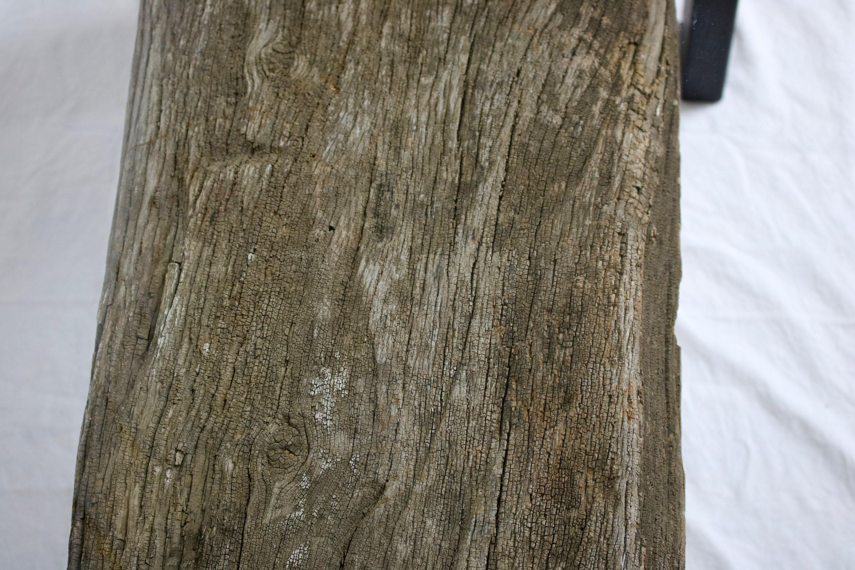 Verre Table basse  - Exemplaire unique, fabriqué à partir d'une bûche de bois et de métal en vente