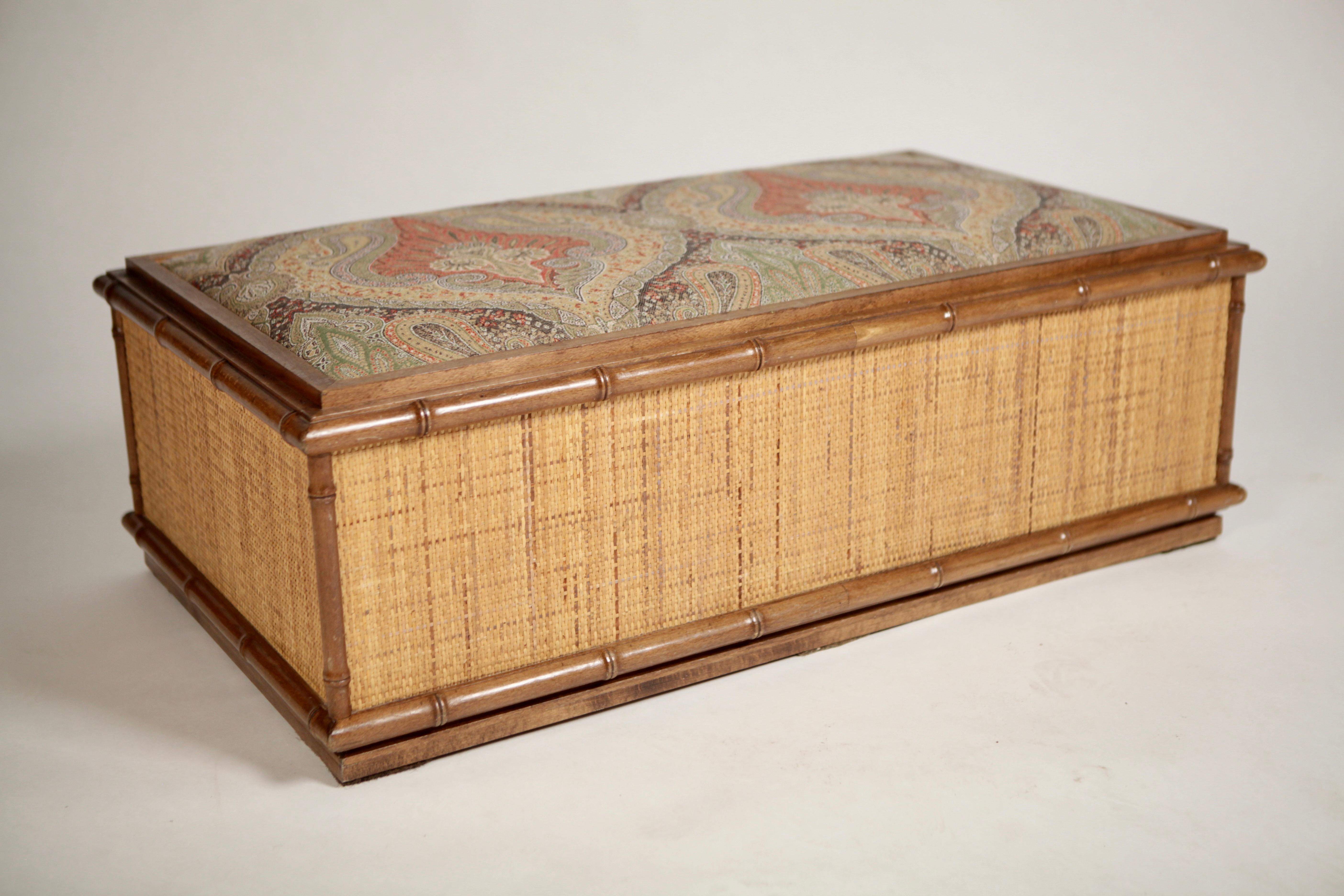 Coffee-Table or Bench, Italian Work 1950, Rattan & Faux Bamboo, Wool Paisley In Good Condition In Berlin, DE