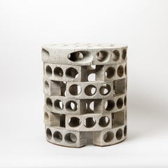 Tavolino o sgabello con decorazione in smalto grigio e bianco di Maarten Stuer